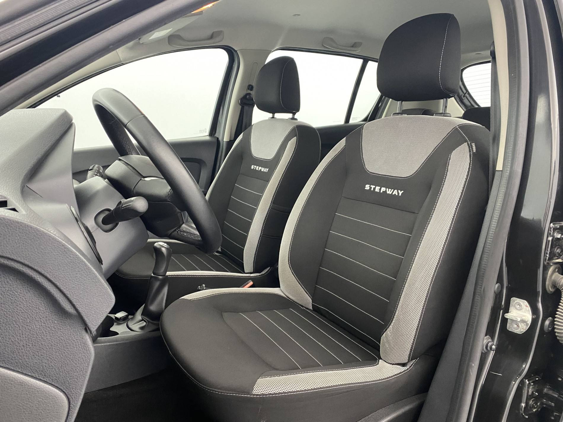 Vente en ligne Dacia Sandero  TCe 90 au prix de 10 999 €