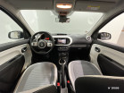 RENAULT TWINGO III - Photo 9
