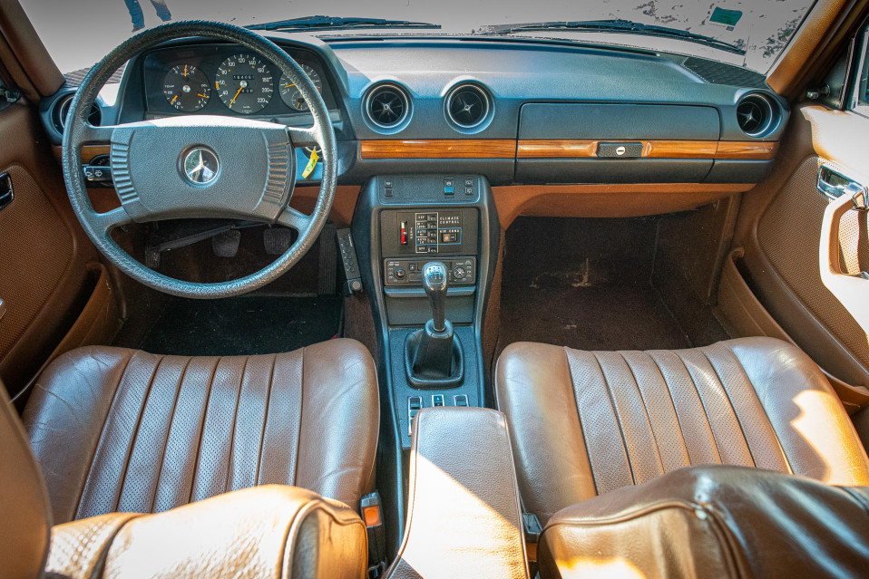 Mercedes-Benz 280 TE occasion en vente à Saint-Germain-lès-Corbeil