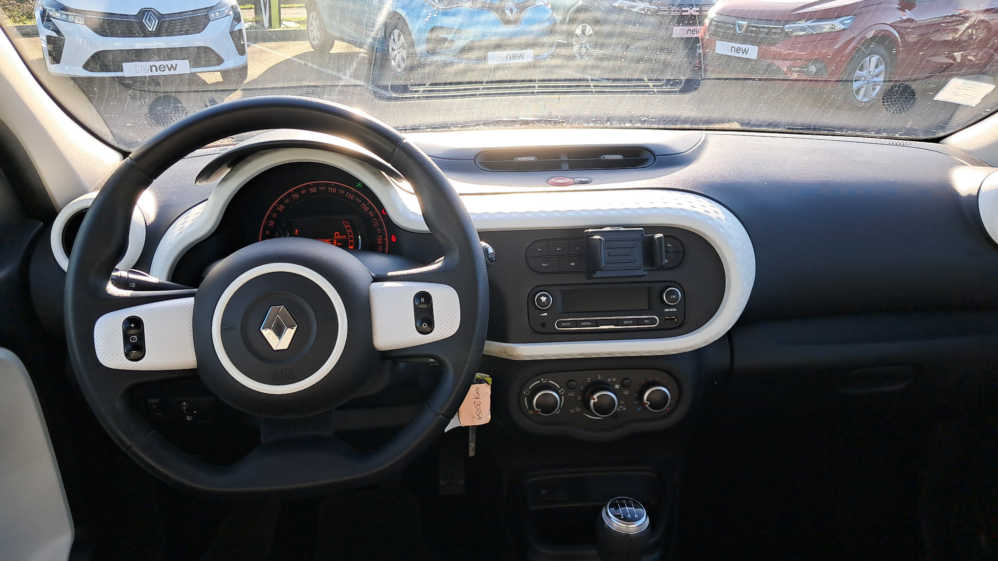 Vente en ligne Renault Twingo 3  SCe 65 - 21 au prix de 10 990 €