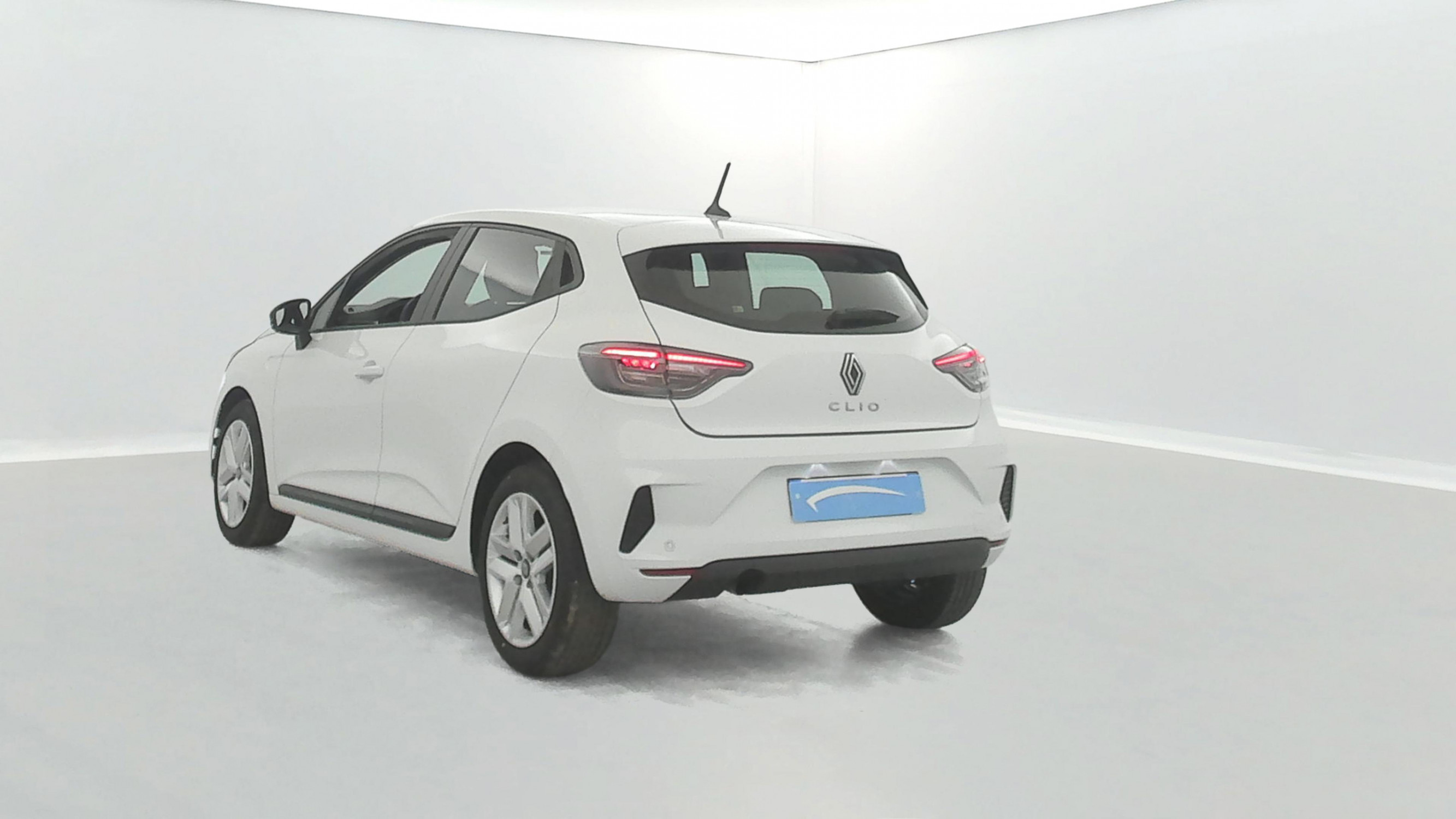 Vente en ligne Renault Clio 5 Clio Blue dCi 100 ch GSR2 au prix de 18 990 €