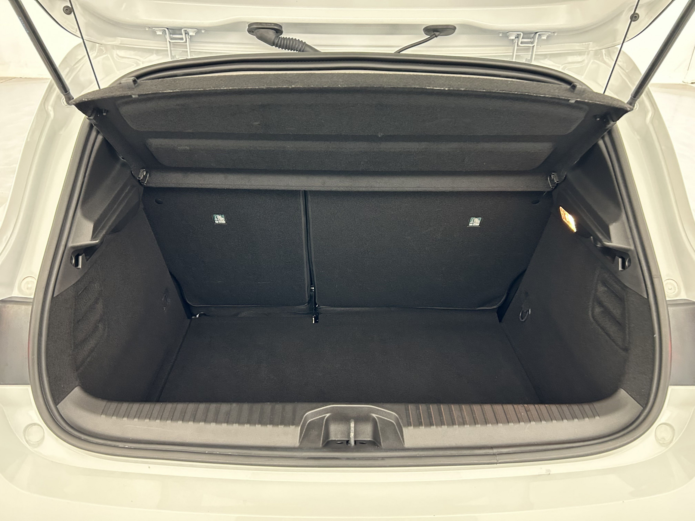 Vente en ligne Renault Clio 5 Clio Blue dCi 100 ch GSR2 au prix de 18 990 €