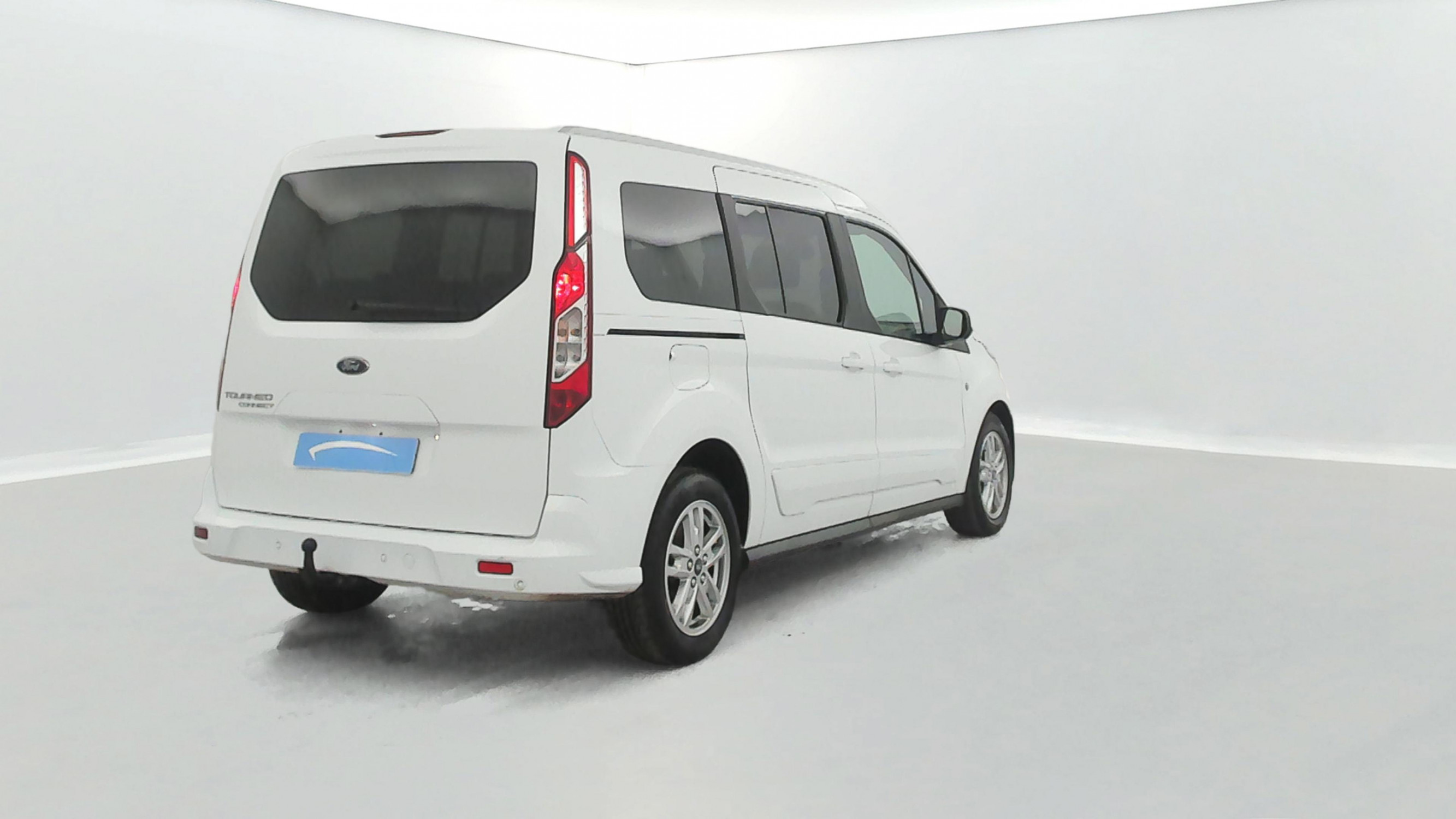 Vente en ligne Ford Grand Tourneo Connect  1.5 L EcoBlue 120 S&S au prix de 20 990 €