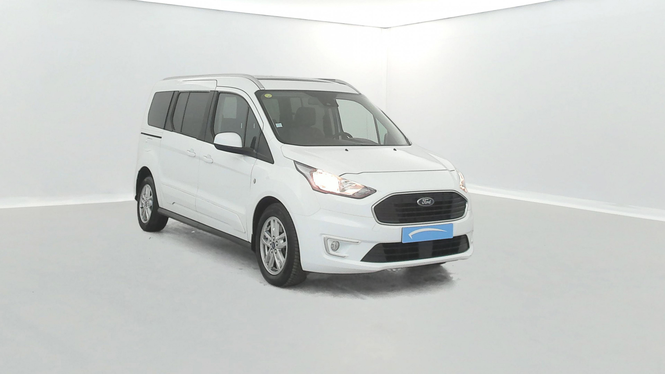 Vente en ligne Ford Grand Tourneo Connect  1.5 L EcoBlue 120 S&S au prix de 20 990 €