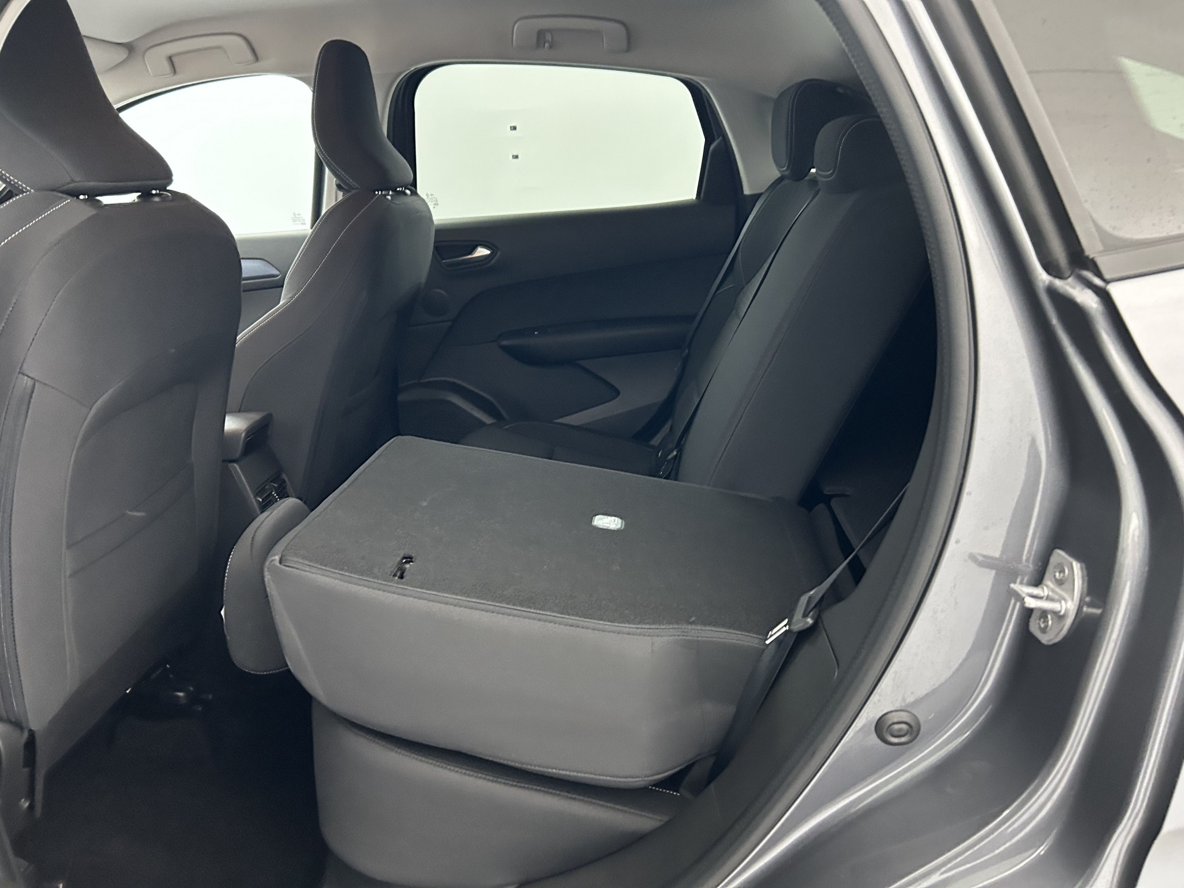 Vente en ligne Renault Arkana  mild hybrid 140 EDC FAP - 22 au prix de 21 590 €