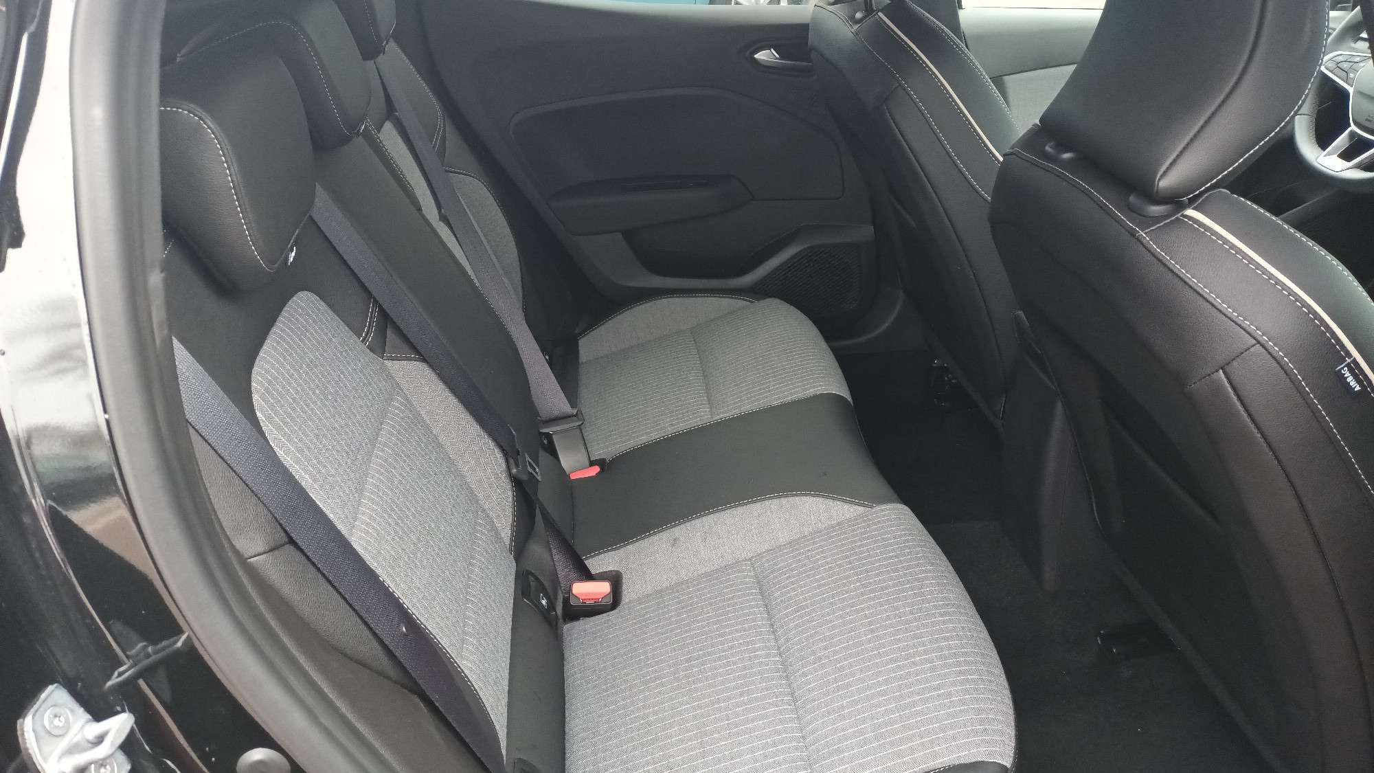 Vente en ligne Renault Clio 5 Clio TCe 90 ch GSR2 au prix de 19 490 €