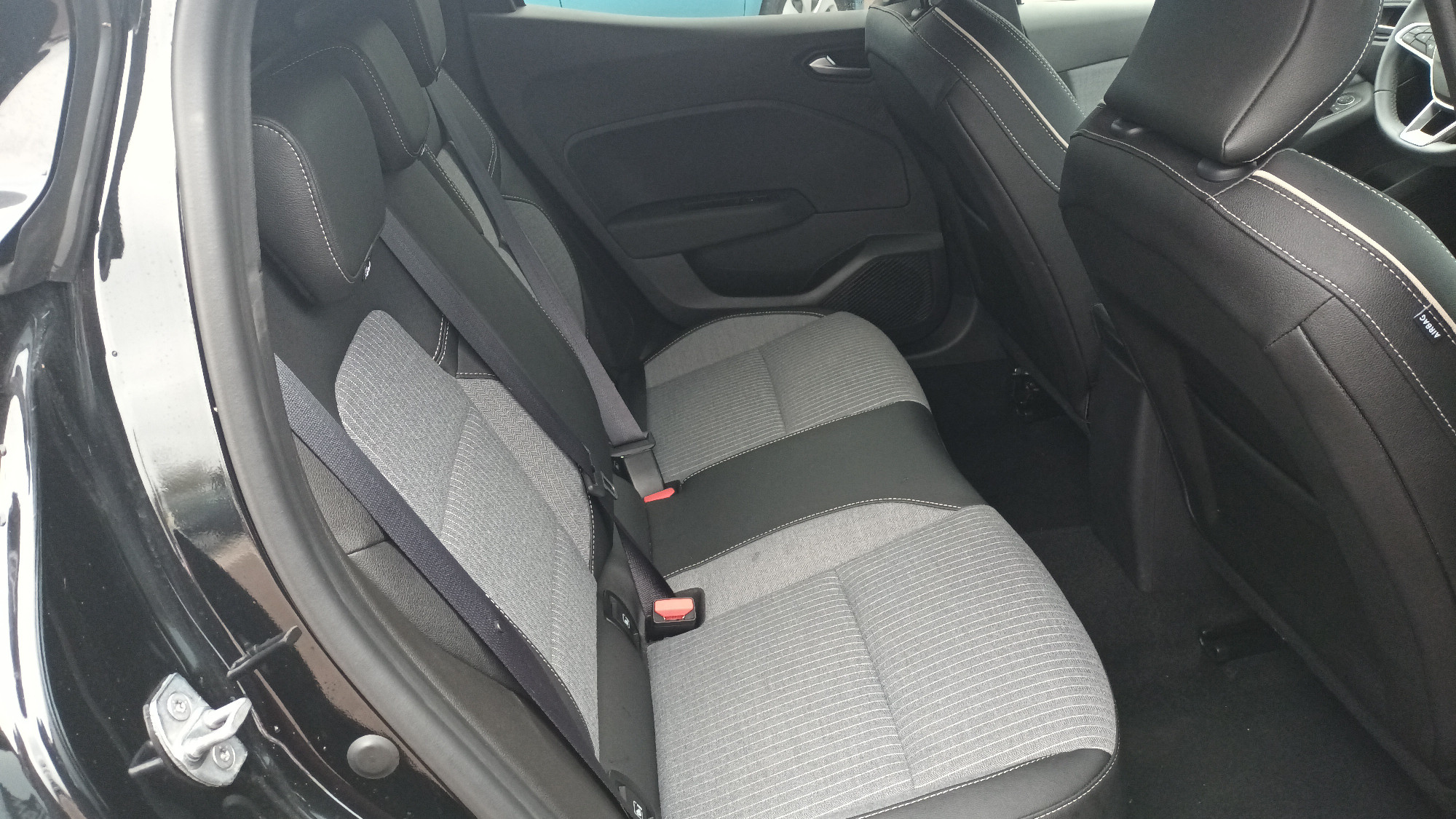 Vente en ligne Renault Clio 5 Clio TCe 90 ch GSR2 au prix de 19 490 €