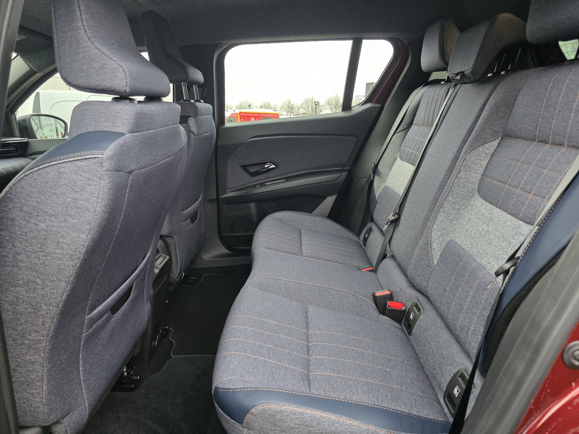 Vente en ligne Renault R4 E-Tech  150 ch autonomie confort au prix de 35 490 €