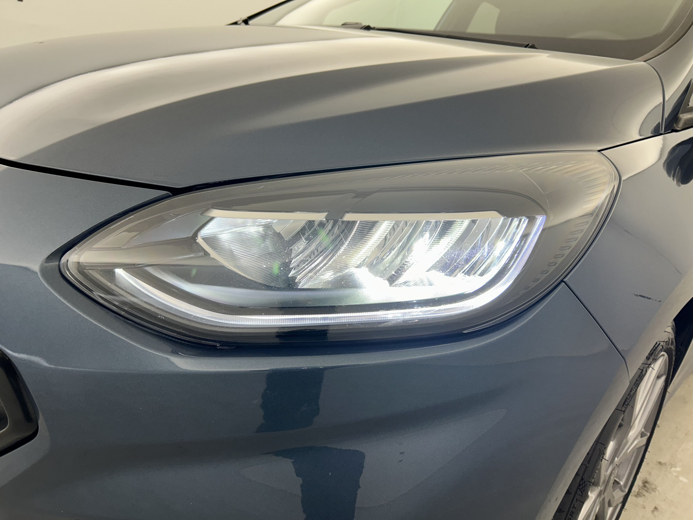 Vente en ligne Ford Fiesta  1.0 Flexifuel 95 ch S&S BVM6 au prix de 16 590 €