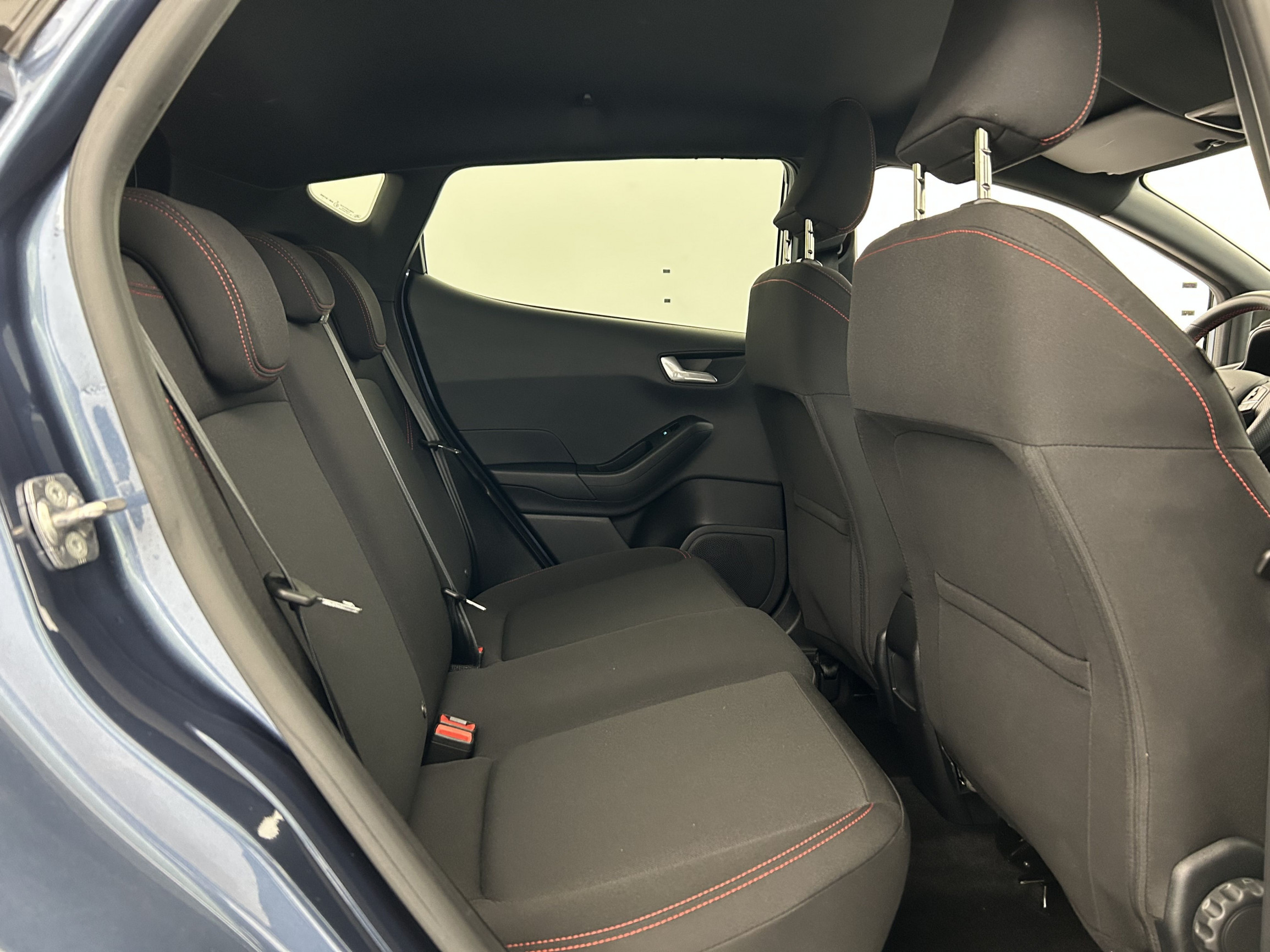 Vente en ligne Ford Fiesta  1.0 Flexifuel 95 ch S&S BVM6 au prix de 16 590 €