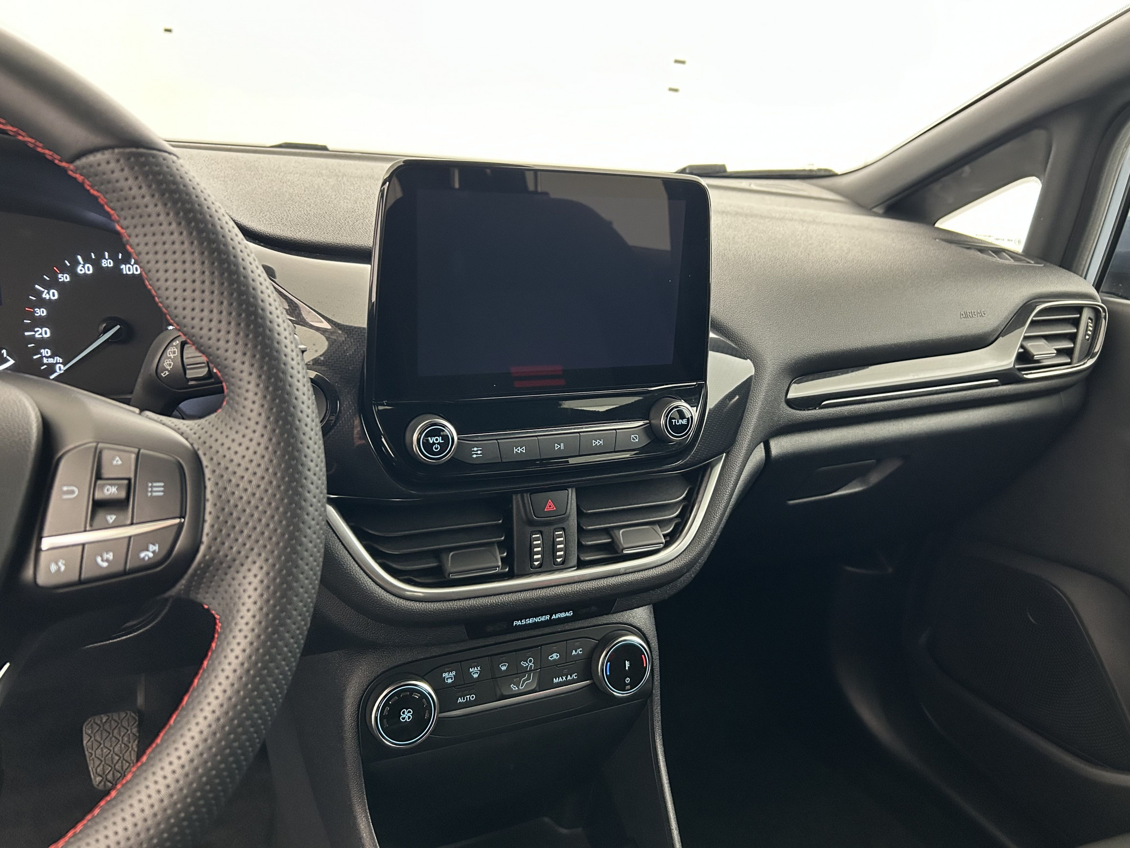 Vente en ligne Ford Fiesta  1.0 Flexifuel 95 ch S&S BVM6 au prix de 16 590 €