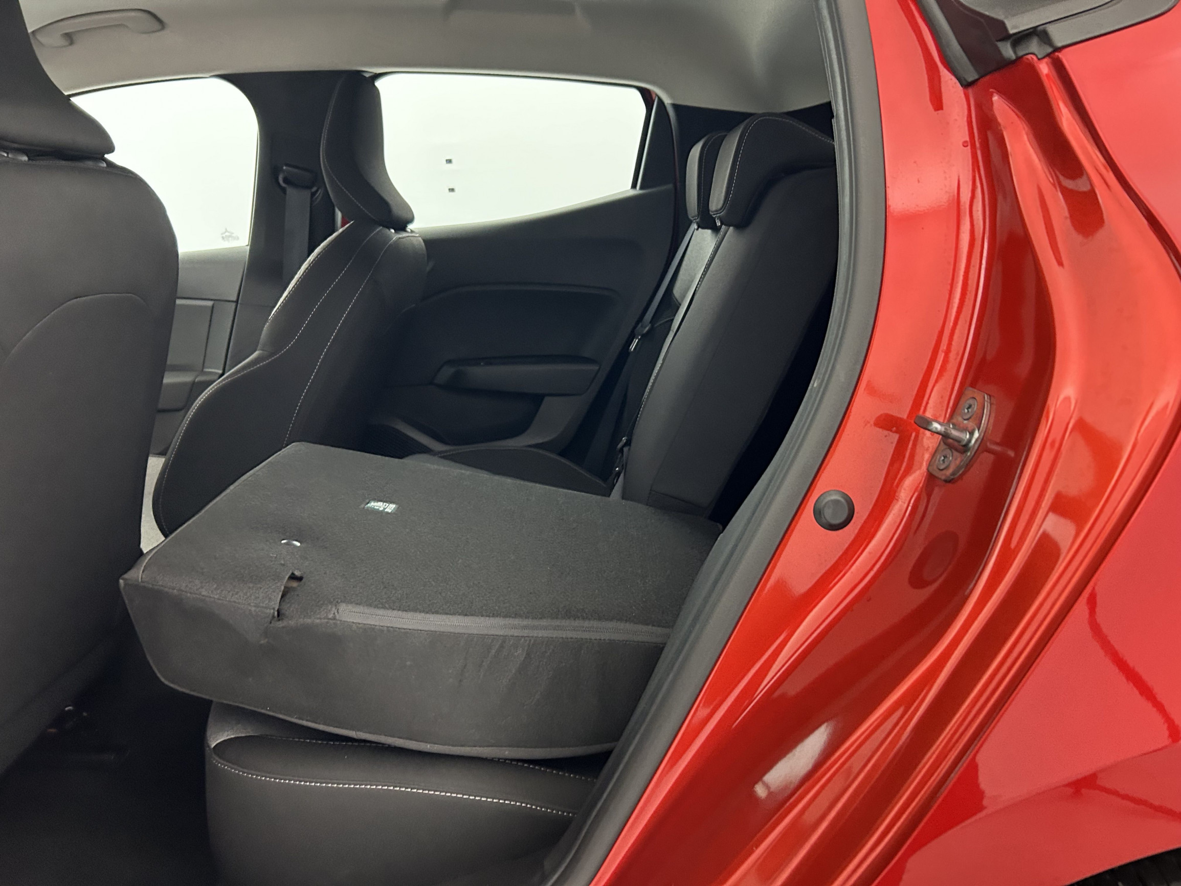 Vente en ligne Renault Clio 5 Clio TCe 90 ch GSR2 au prix de 16 590 €