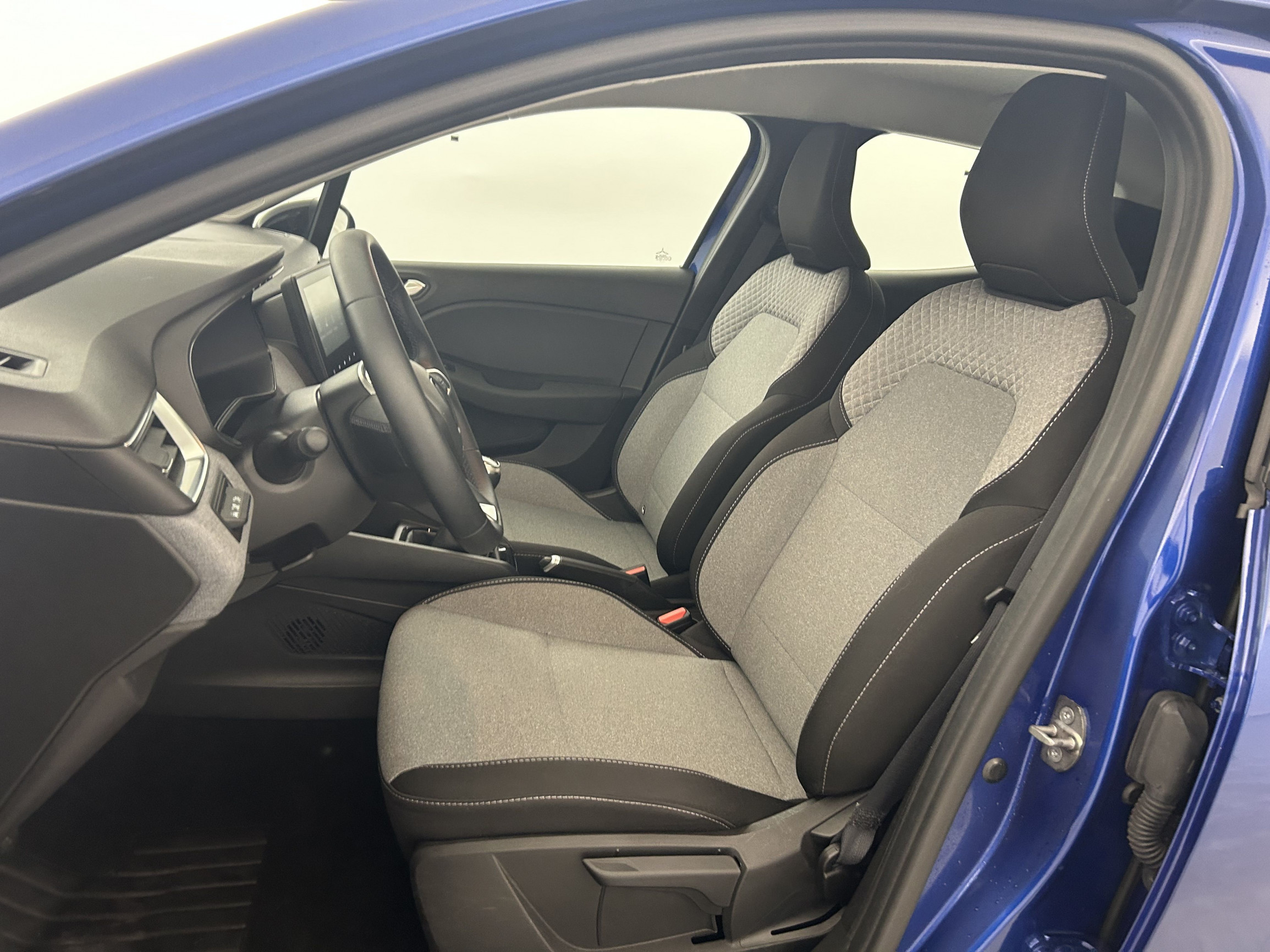 Vente en ligne Renault Clio 5 Clio TCe 90 ch GSR2 au prix de 16 590 €