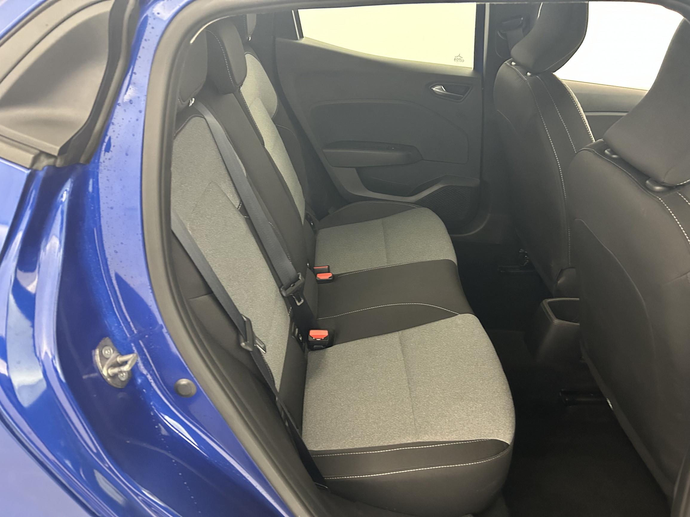 Vente en ligne Renault Clio 5 Clio TCe 90 ch GSR2 au prix de 16 590 €