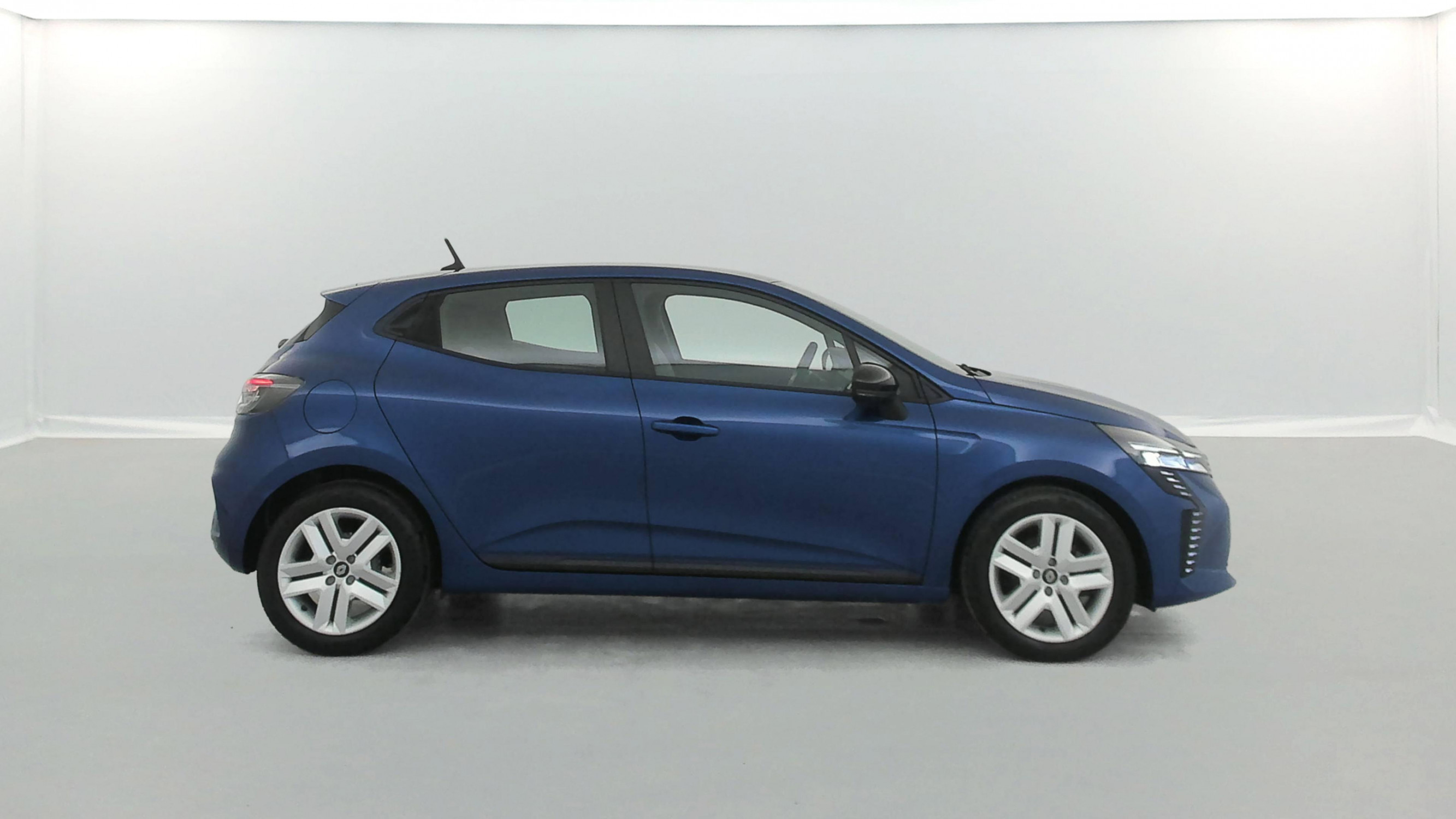 Vente en ligne Renault Clio 5 Clio TCe 90 ch GSR2 au prix de 16 590 €