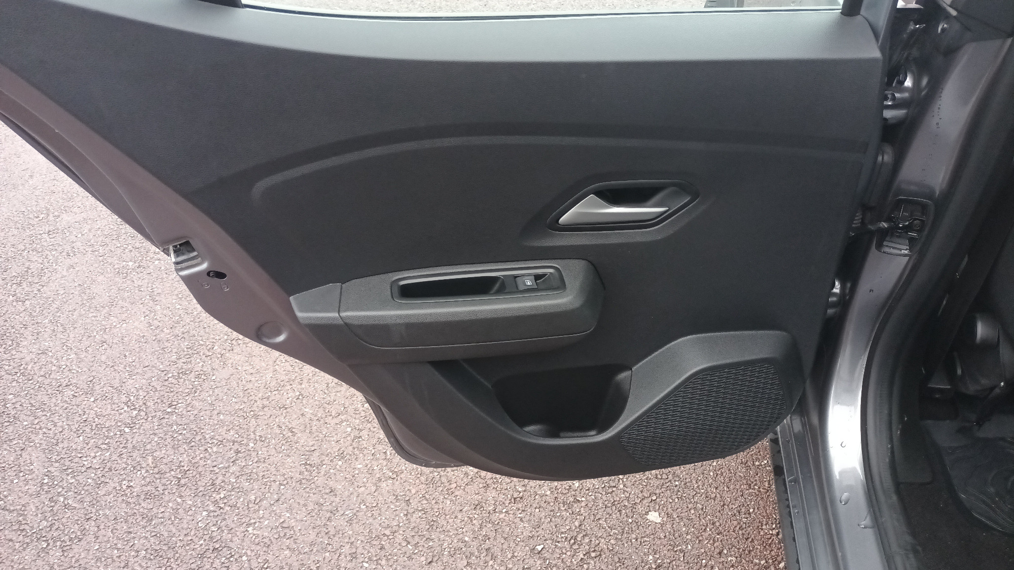 Vente en ligne Dacia Sandero  ECO-G 100 GSR2 au prix de 17 390 €