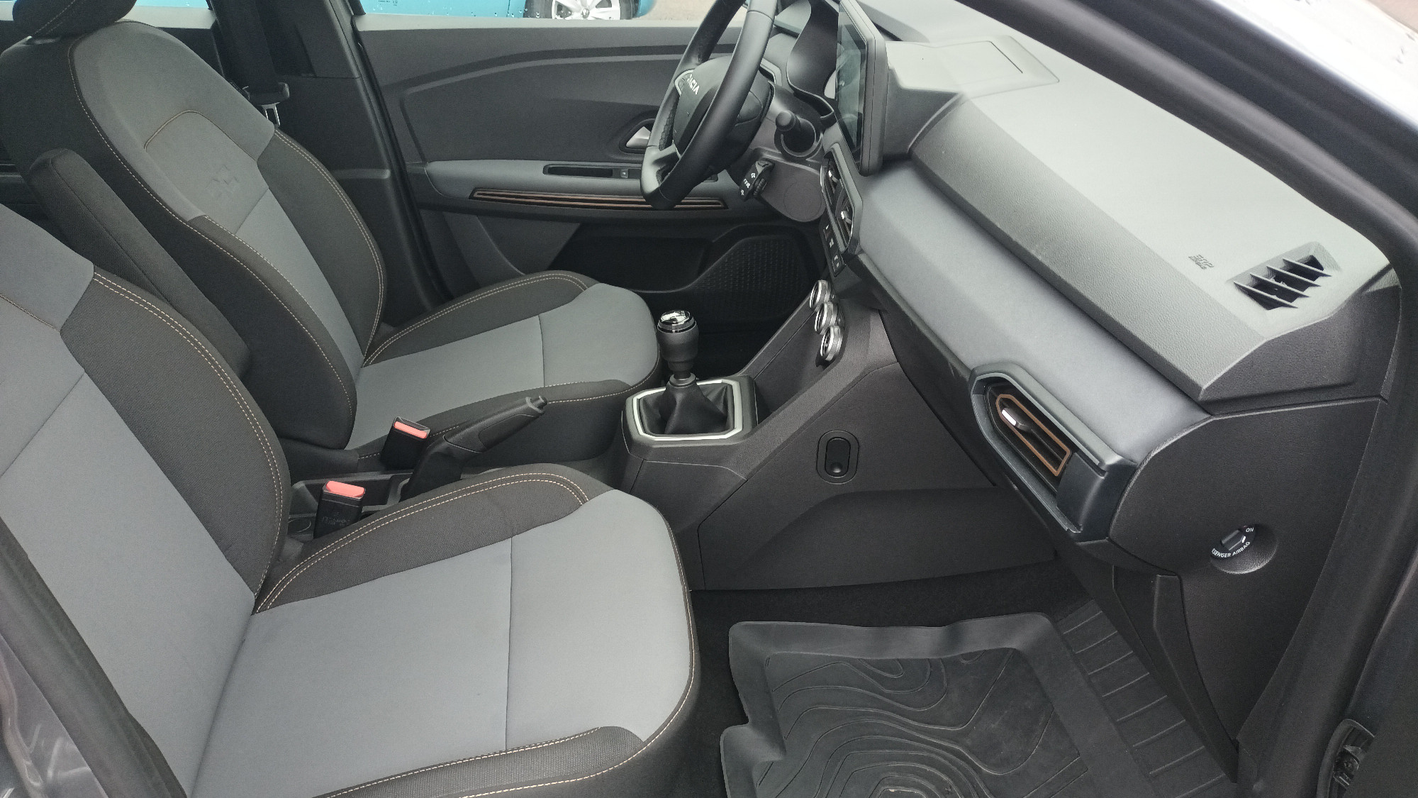 Vente en ligne Dacia Sandero  ECO-G 100 GSR2 au prix de 17 390 €