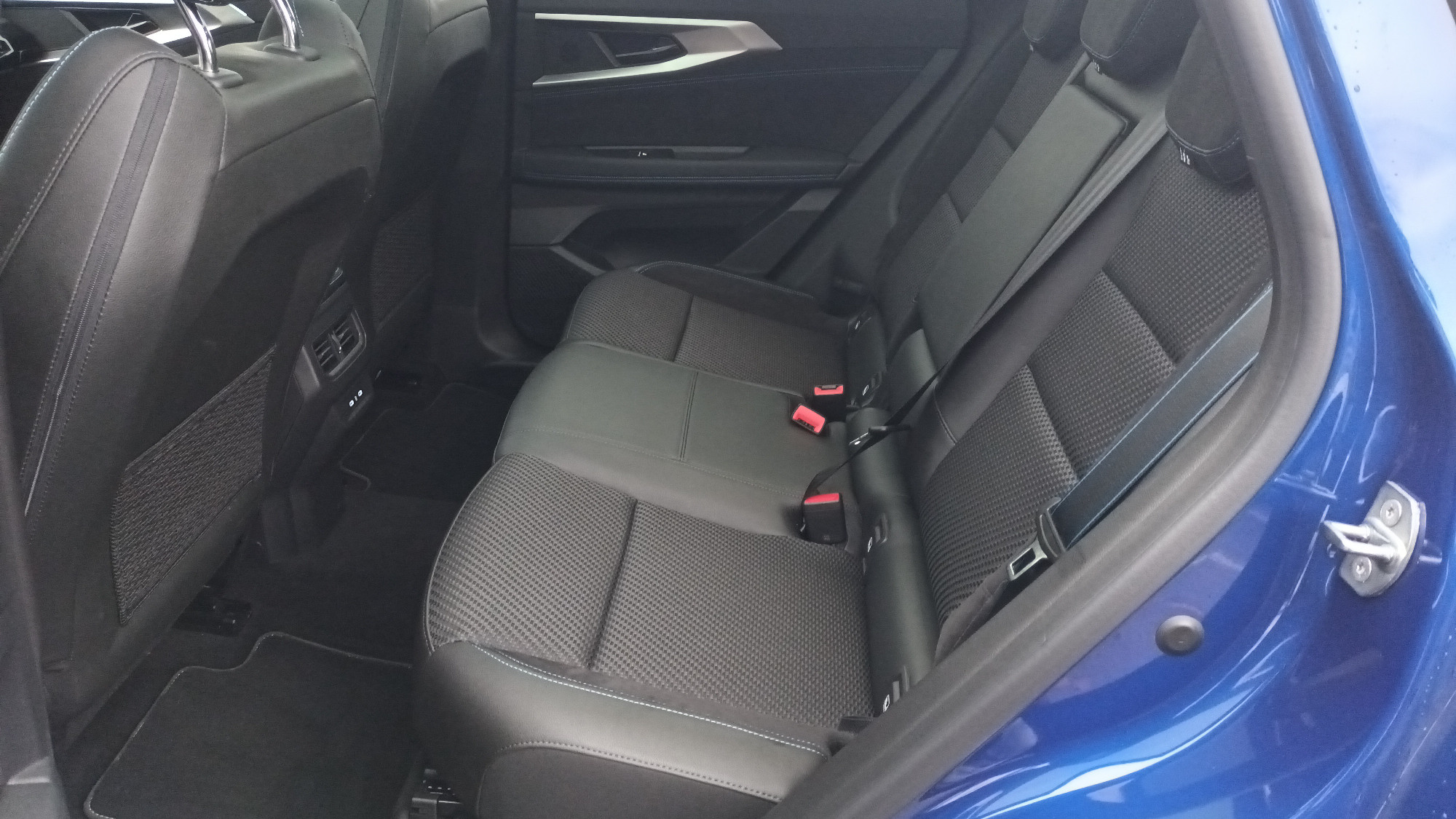 Vente en ligne Renault Austral  E-Tech full hybrid 200 GSR2 au prix de 38 990 €