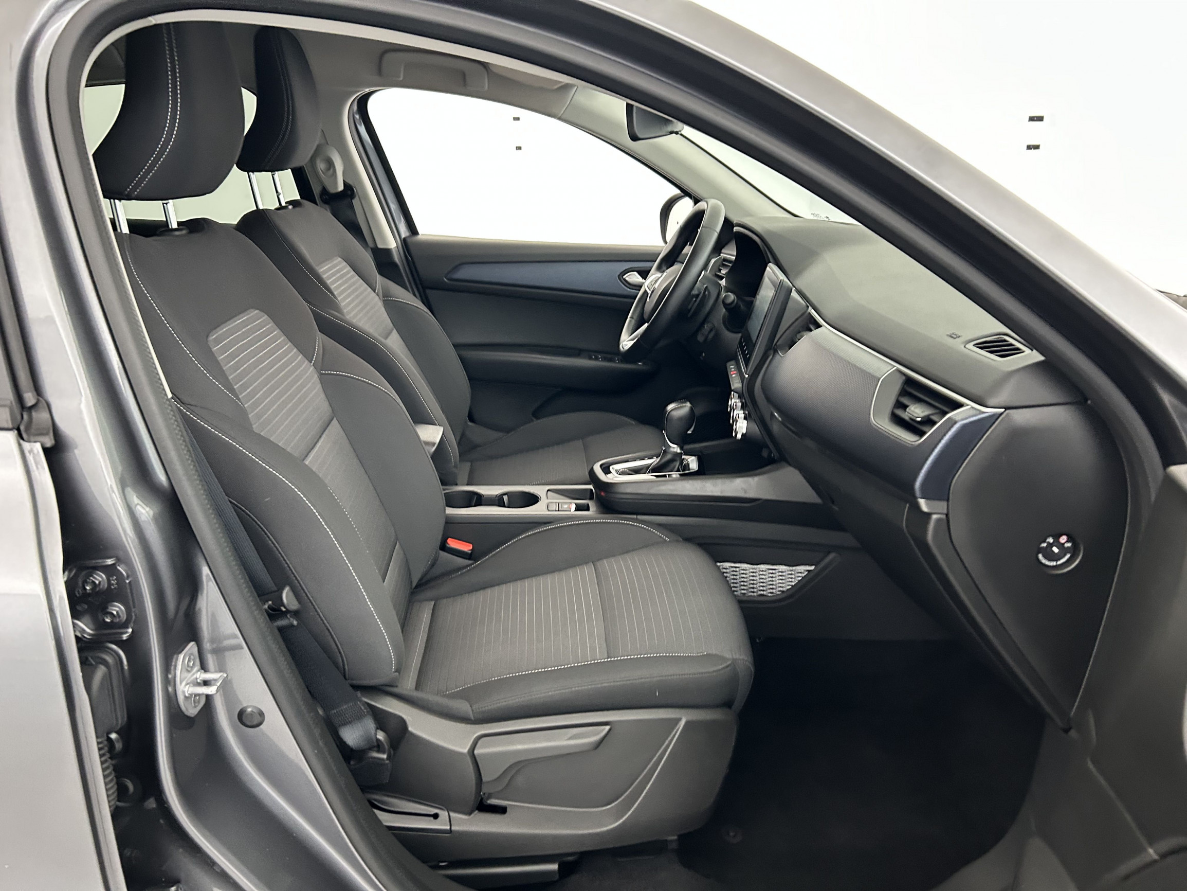 Vente en ligne Renault Arkana  mild hybrid 140 EDC FAP - 22 au prix de 21 990 €