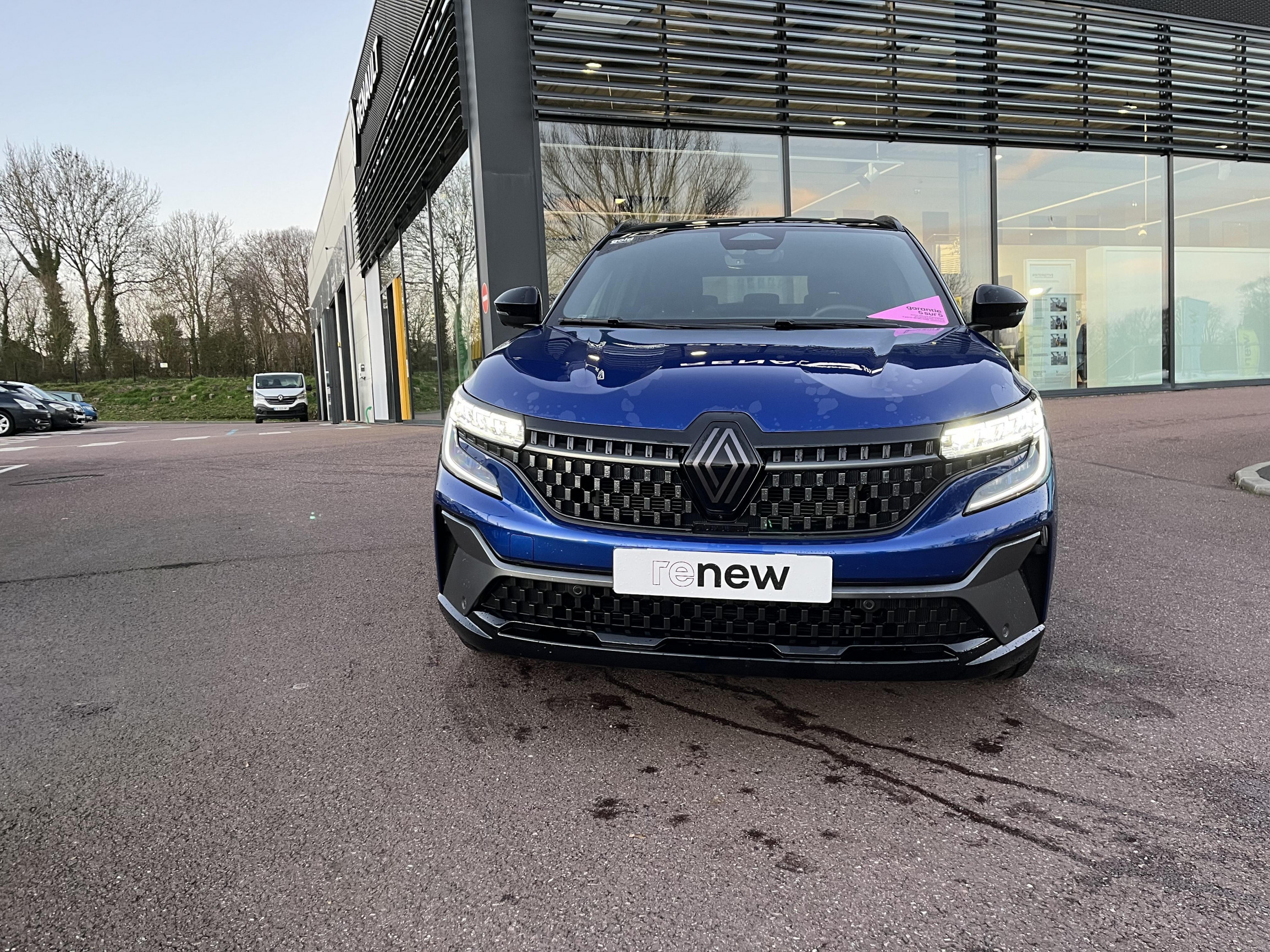 Vente en ligne Renault Austral  E-Tech full hybrid 200 GSR2 au prix de 38 990 €