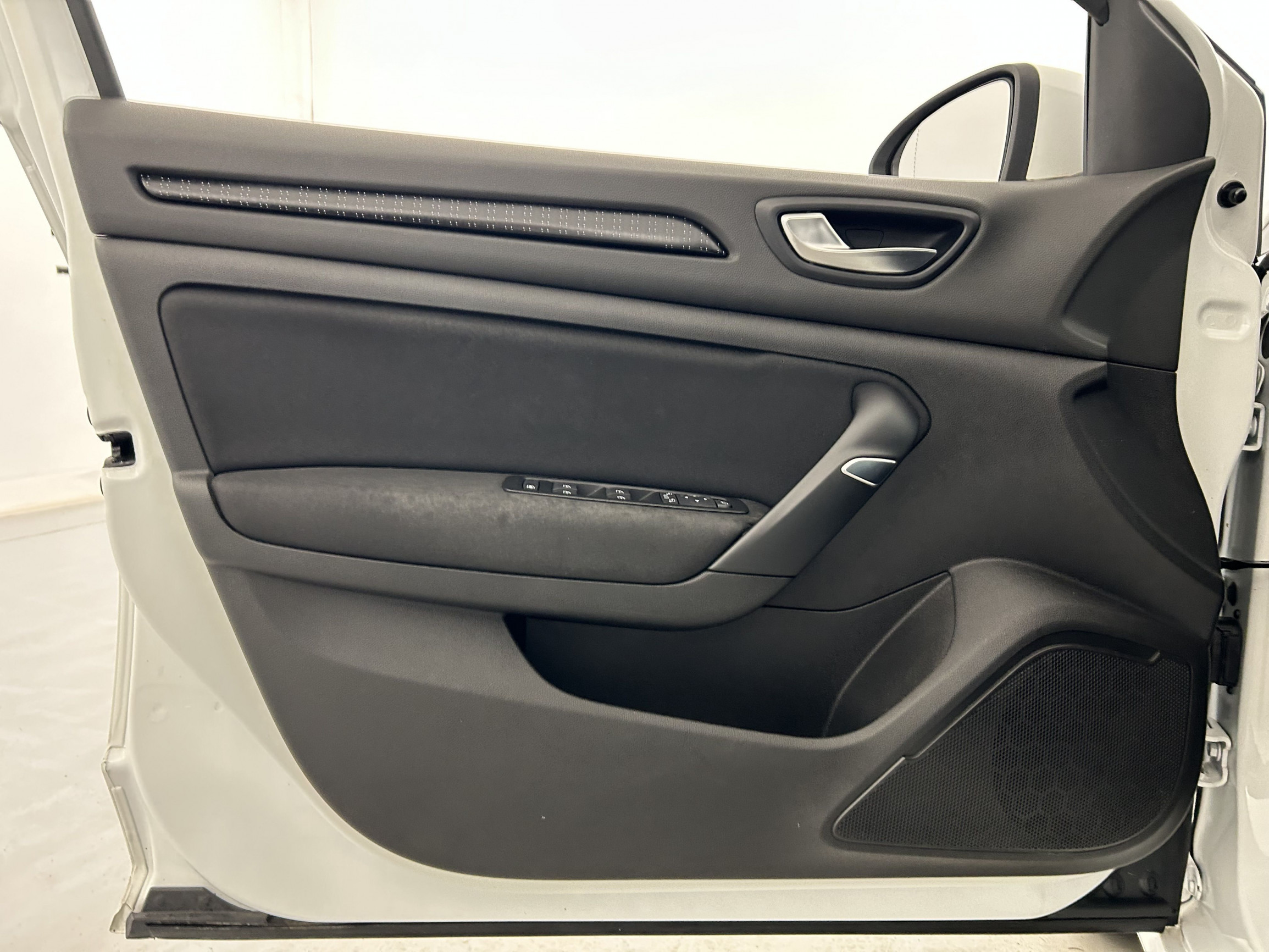 Vente en ligne Renault Megane 4 Mégane IV Berline dCi 110 Energy EDC au prix de 12 990 €