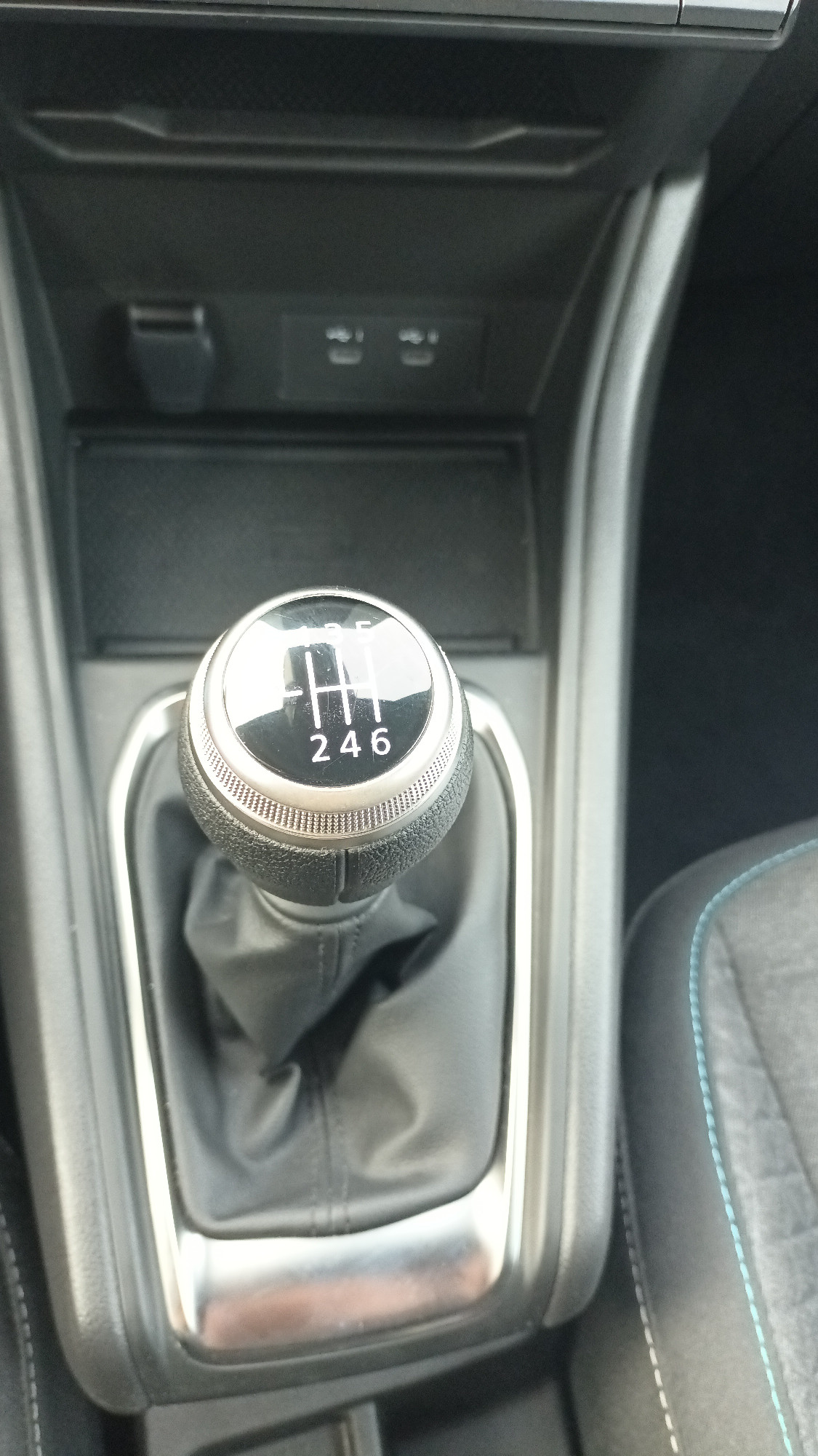 Vente en ligne Renault Captur  Eco-G 100 ch au prix de 19 990 €