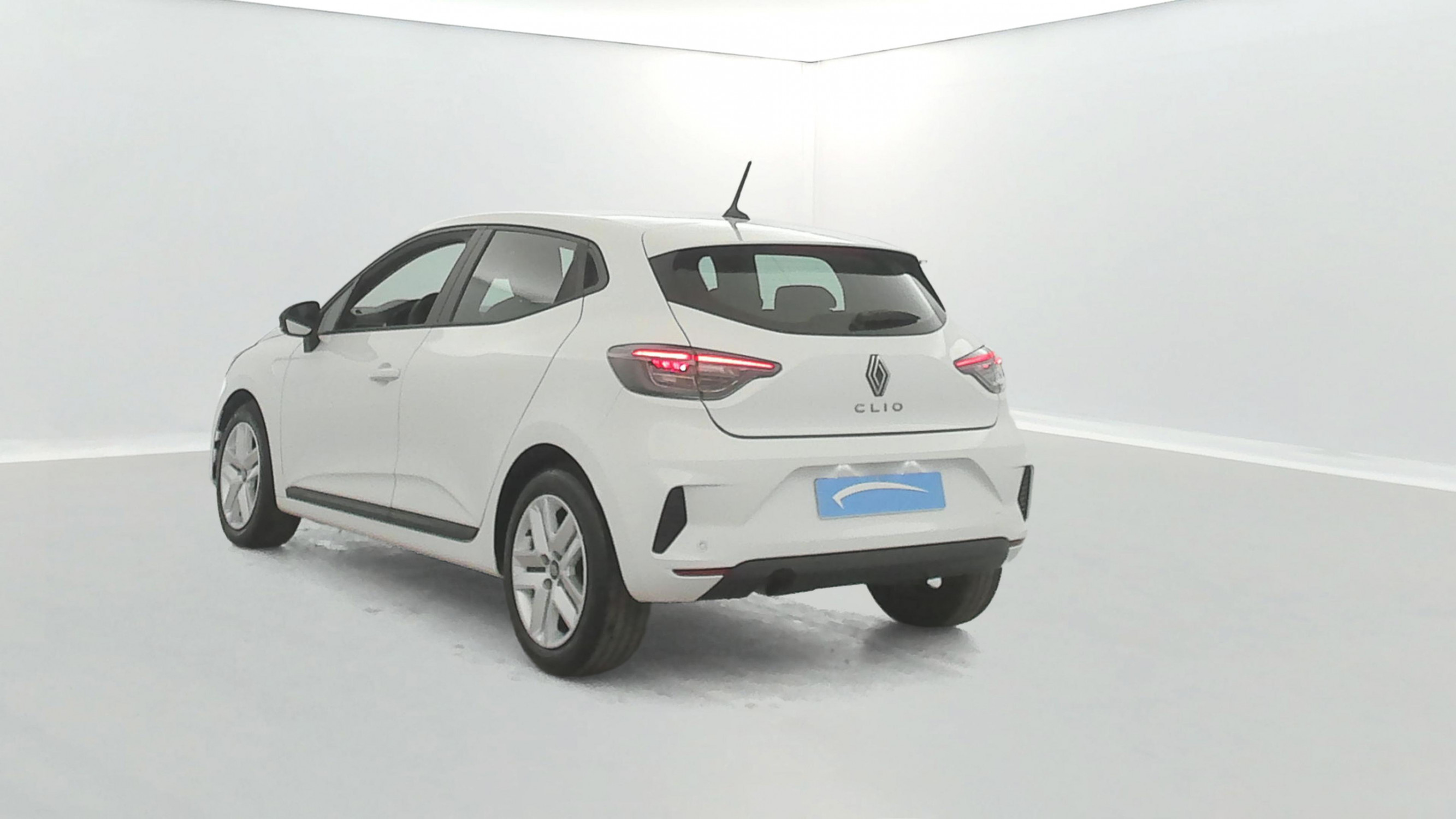 Vente en ligne Renault Clio 5 Clio Blue dCi 100 ch GSR2 au prix de 16 990 €