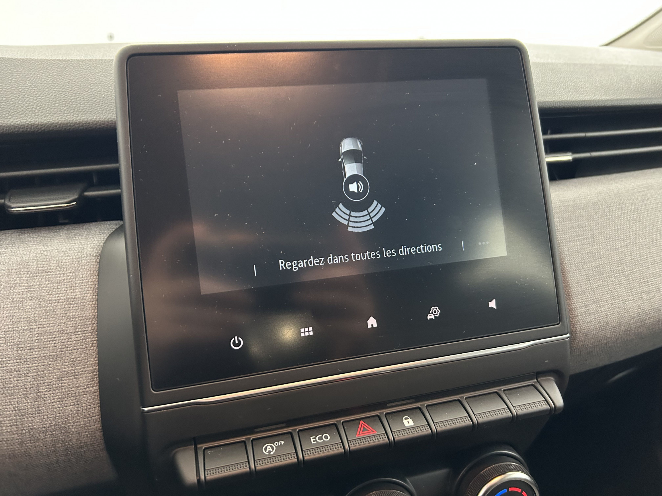 Vente en ligne Renault Clio 5 Clio Blue dCi 100 ch GSR2 au prix de 16 990 €