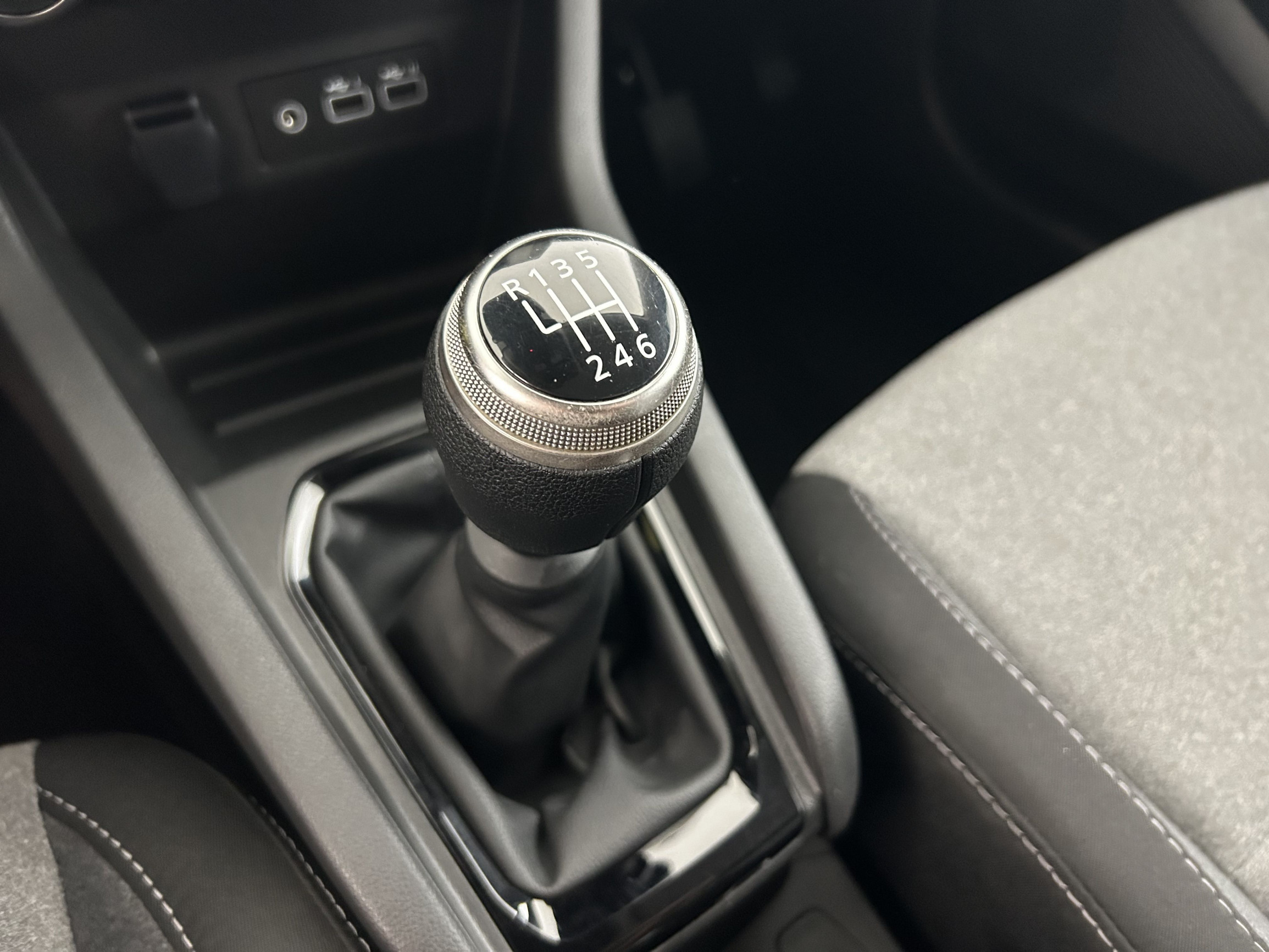 Vente en ligne Renault Clio 5 Clio Blue dCi 100 ch GSR2 au prix de 16 990 €