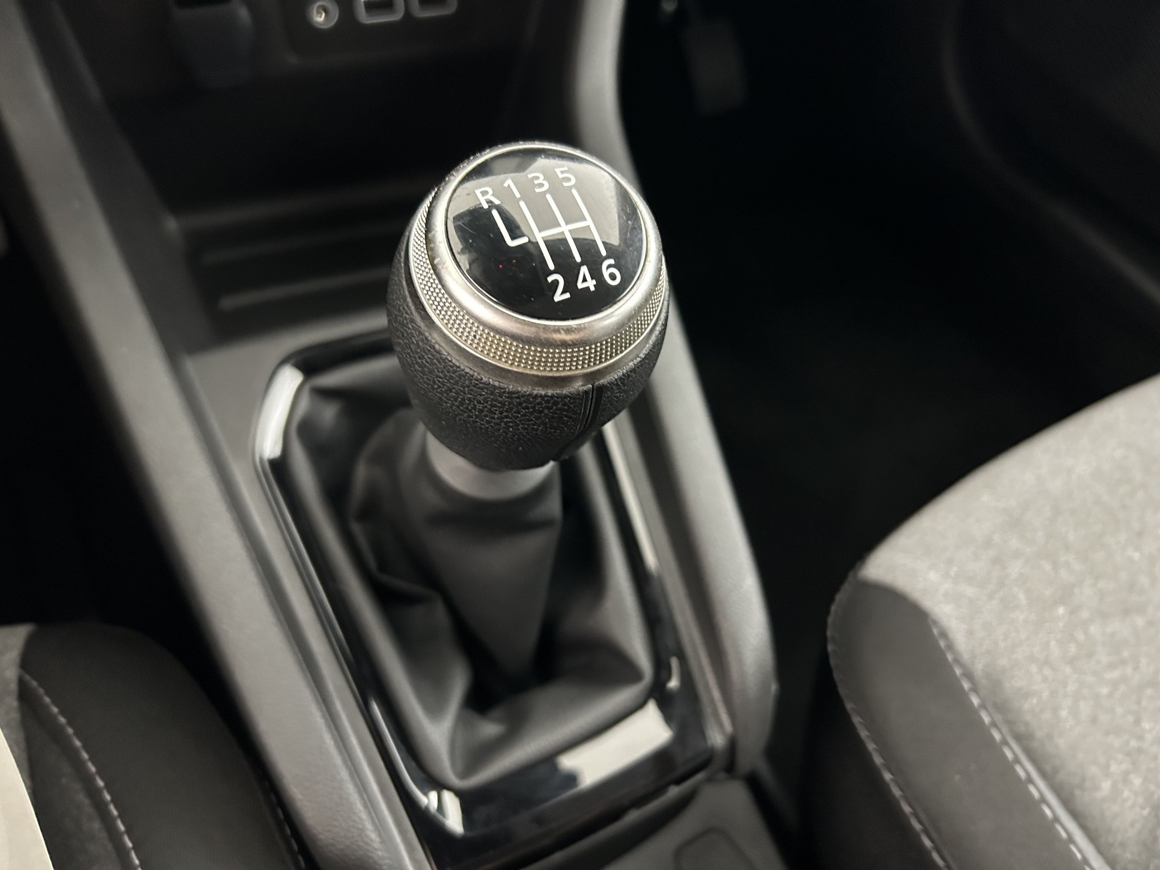 Vente en ligne Renault Clio 5 Clio Blue dCi 100 ch GSR2 au prix de 16 990 €