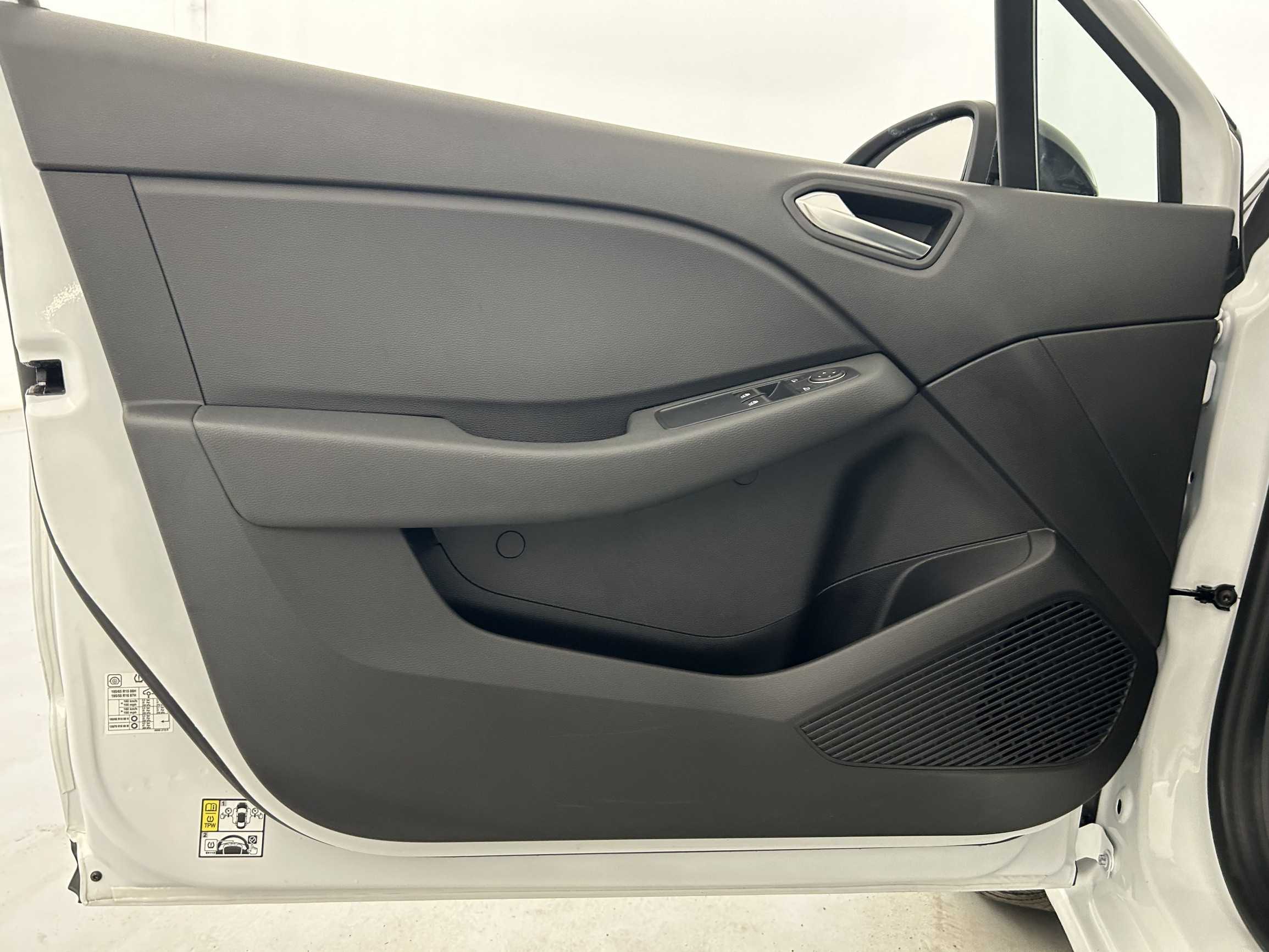 Vente en ligne Renault Clio 5 Clio Blue dCi 100 ch GSR2 au prix de 16 990 €