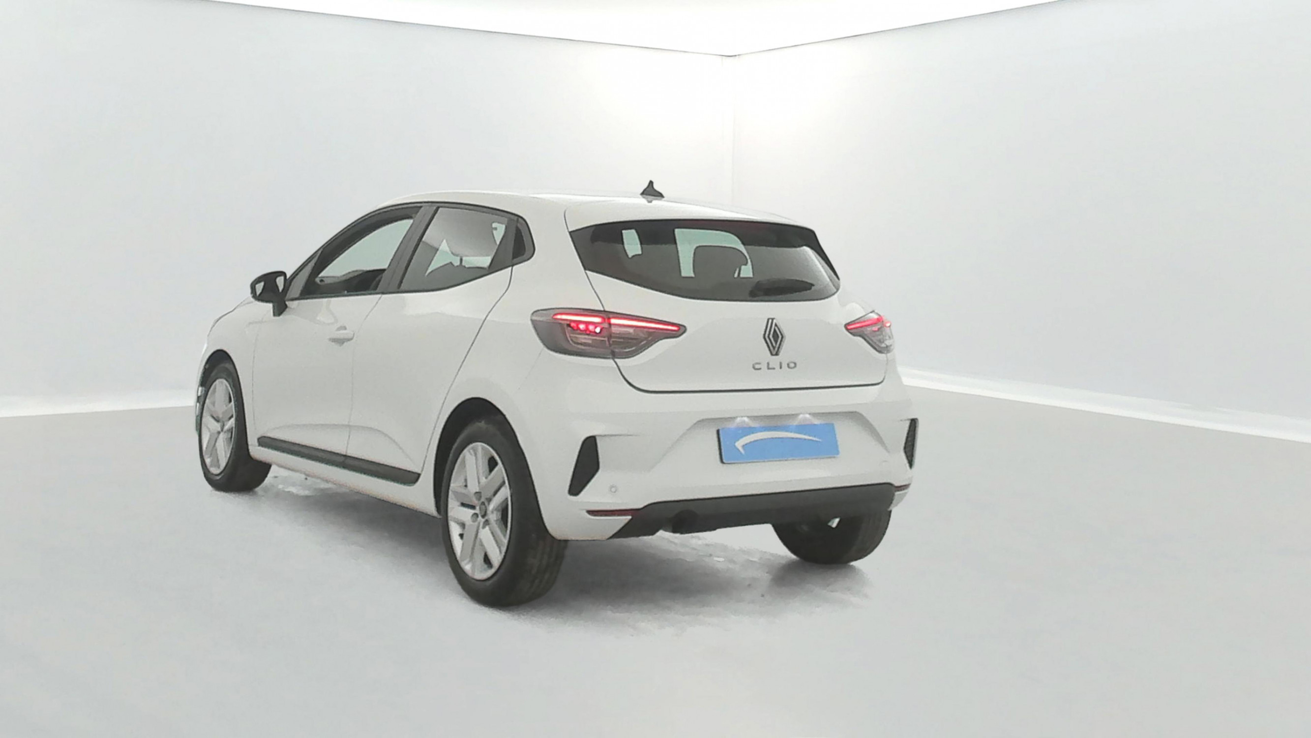 Vente en ligne Renault Clio 5 Clio Blue dCi 100 ch GSR2 au prix de 16 990 €