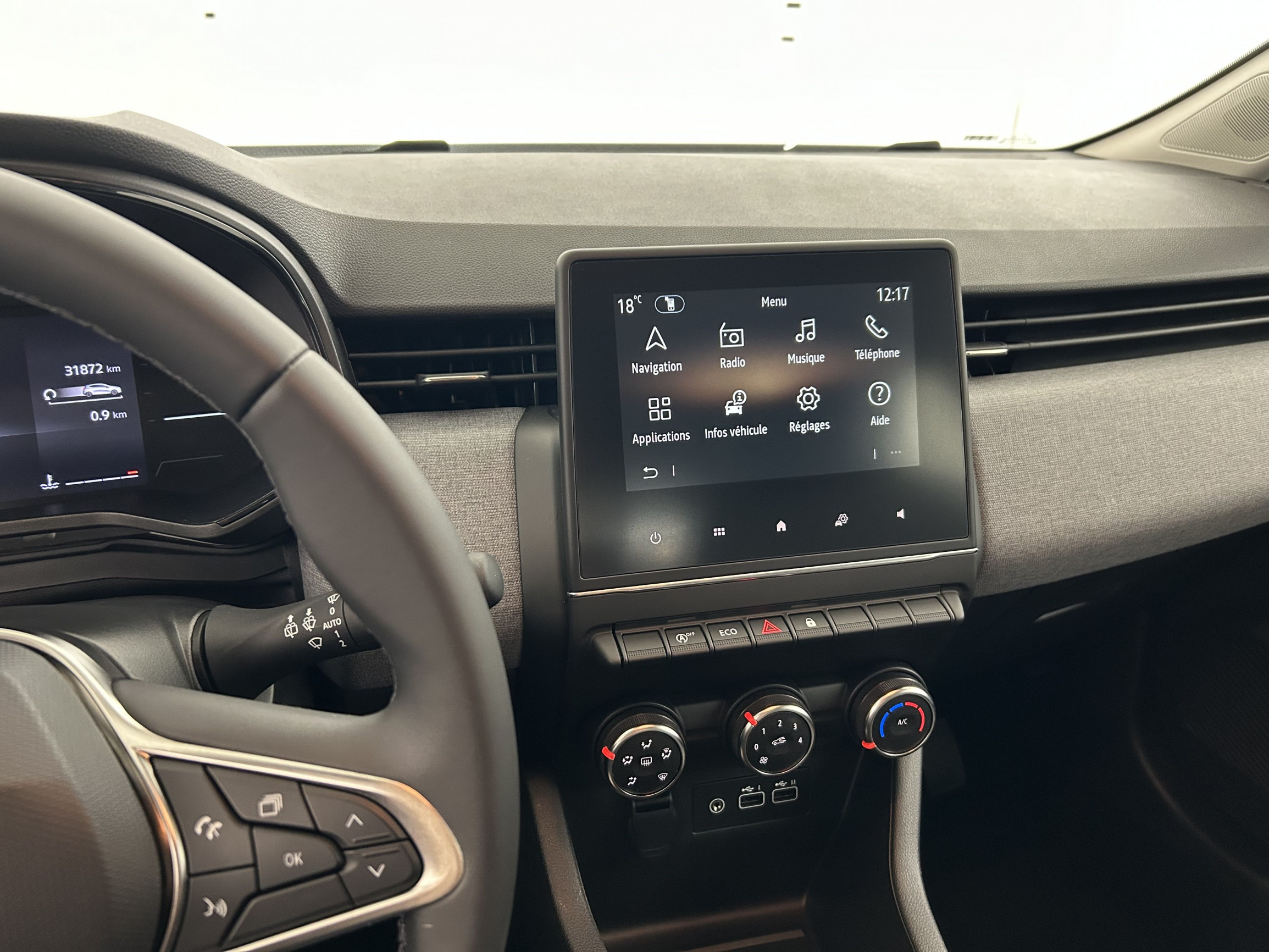 Vente en ligne Renault Clio 5 Clio Blue dCi 100 ch GSR2 au prix de 16 990 €