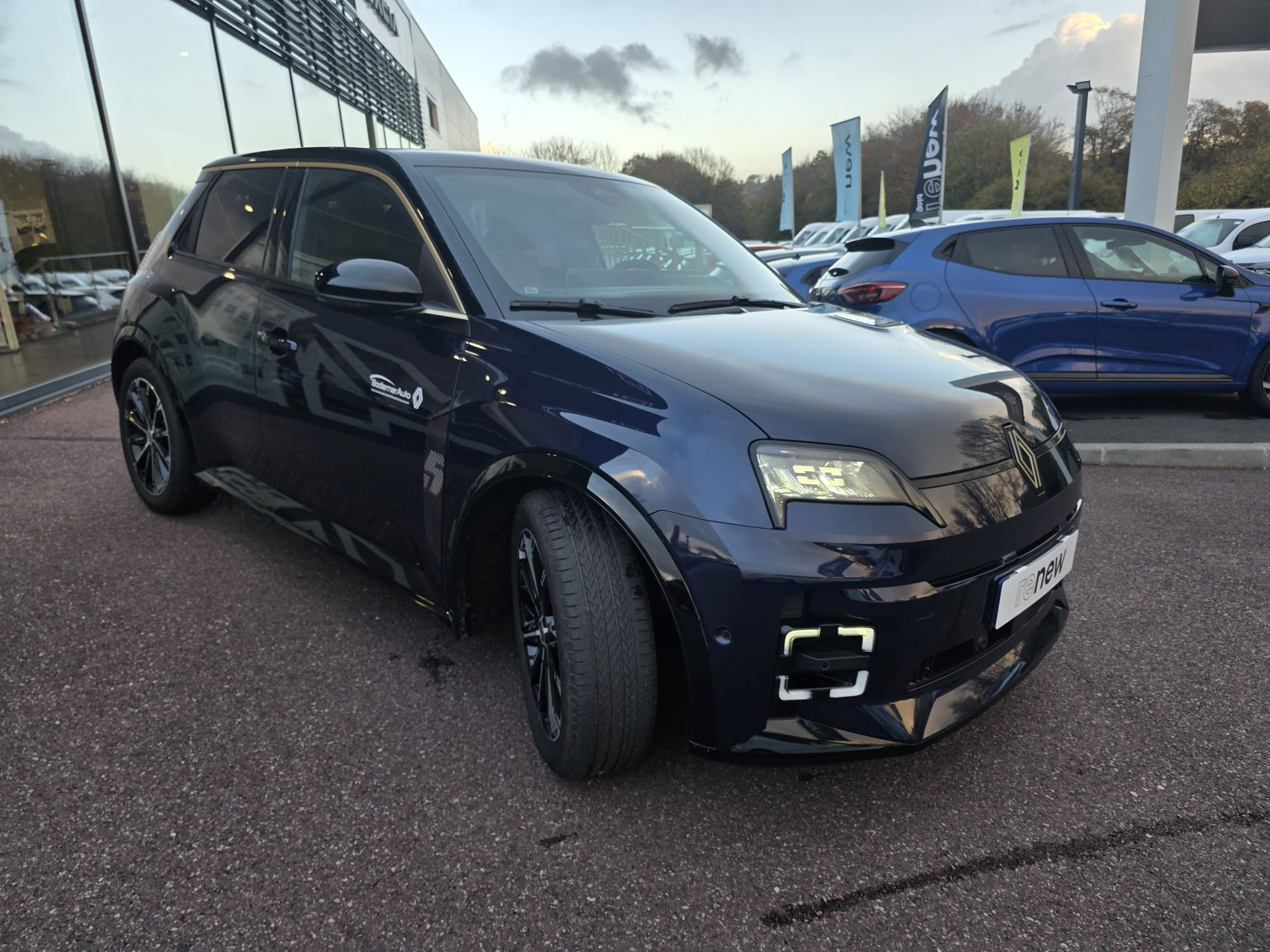 Vente en ligne Renault R5 E-Tech  150 ch autonomie confort au prix de 35 590 €