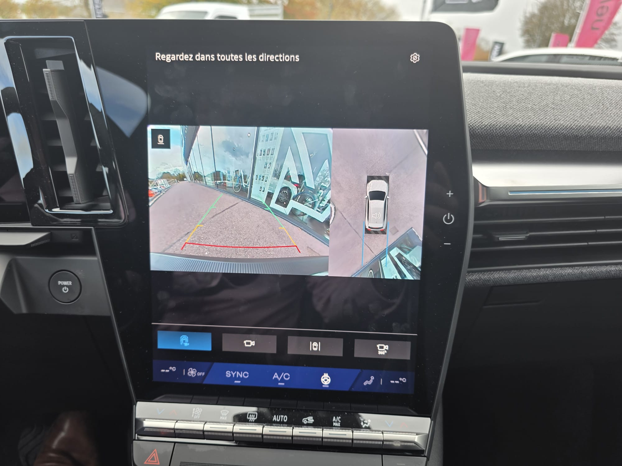 Vente en ligne Renault Scenic E-Tech  220 ch grande autonomie au prix de 42 390 €