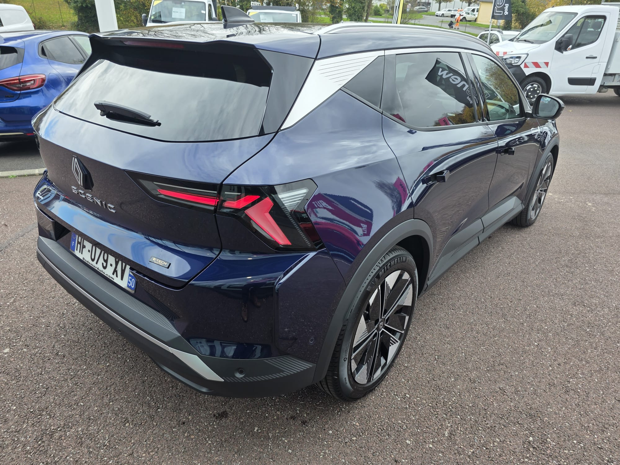 Vente en ligne Renault Scenic E-Tech  220 ch grande autonomie au prix de 42 390 €