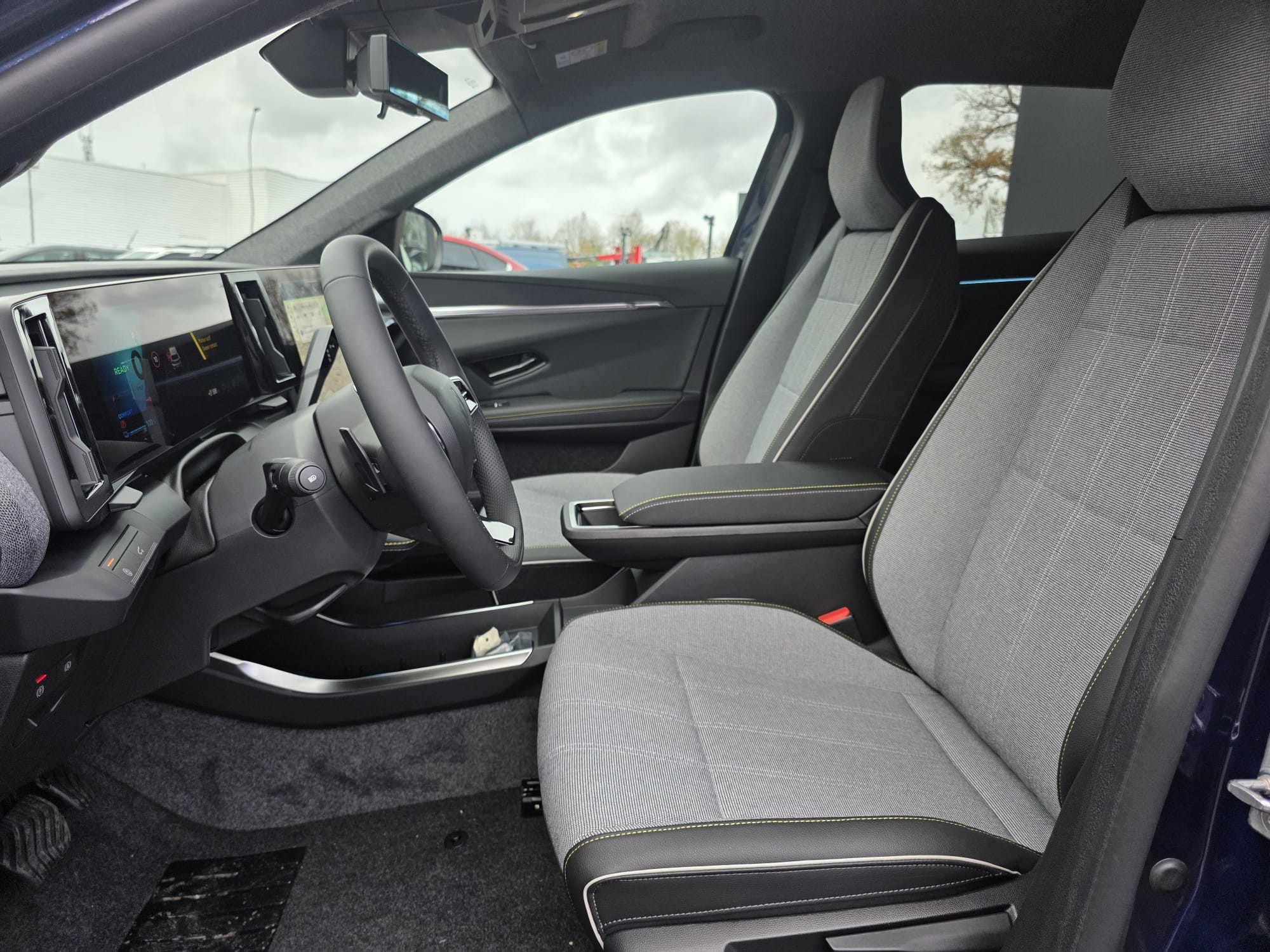 Vente en ligne Renault Scenic E-Tech  220 ch grande autonomie au prix de 42 390 €