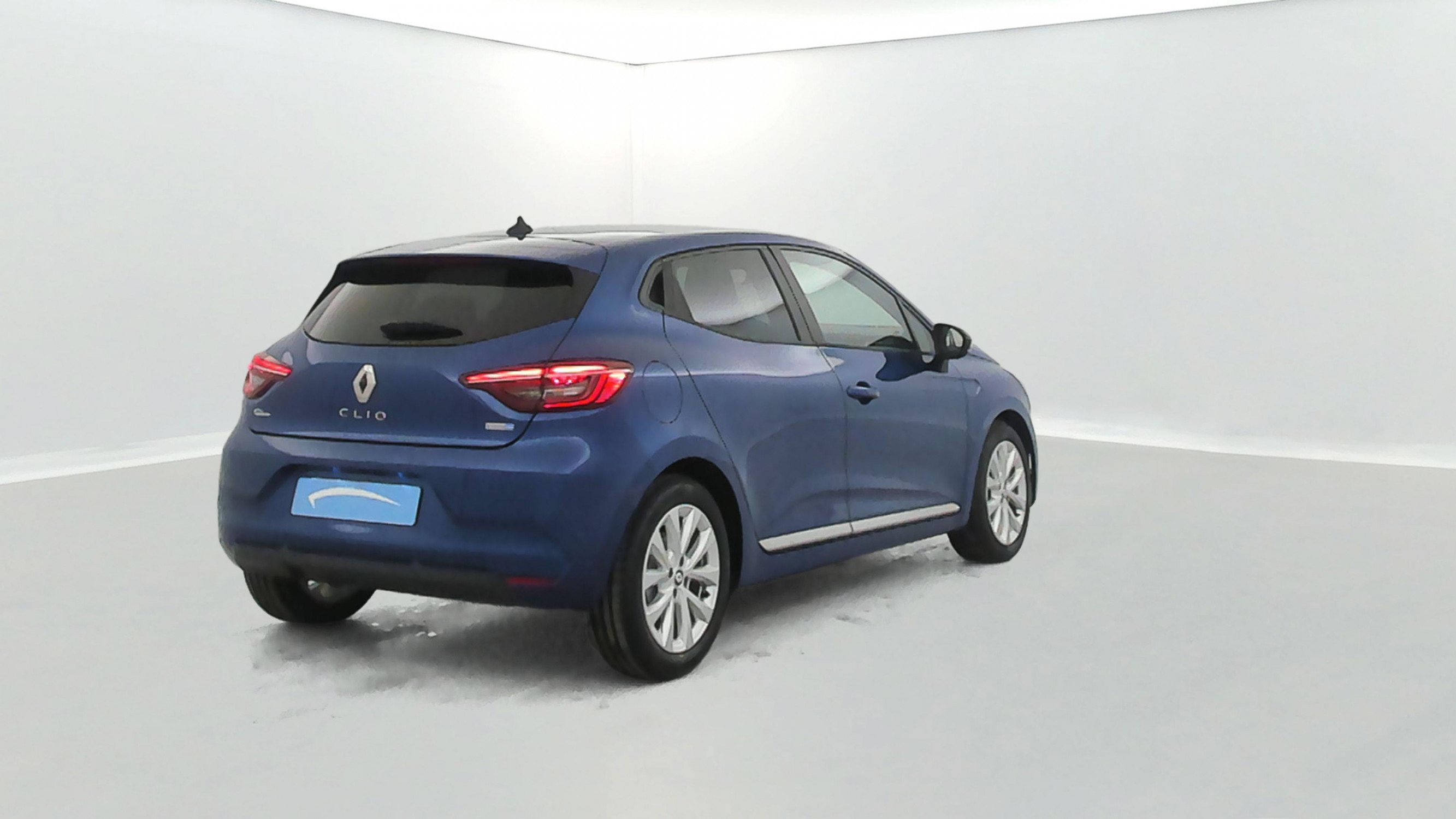 Vente en ligne Renault Clio 5 Clio E-Tech full hybrid 145 au prix de 18 990 €
