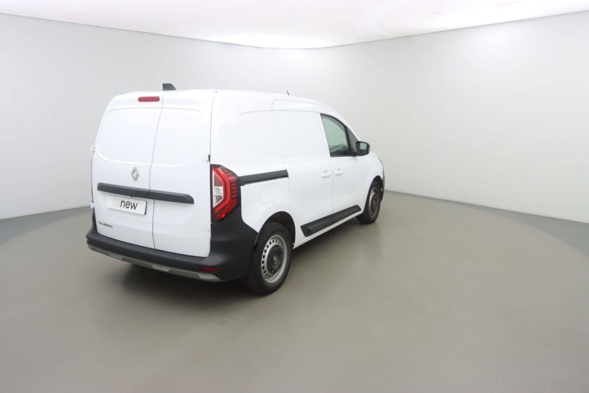 Vente en ligne Renault Kangoo Van  BLUE DCI 95 au prix de 20 790 €