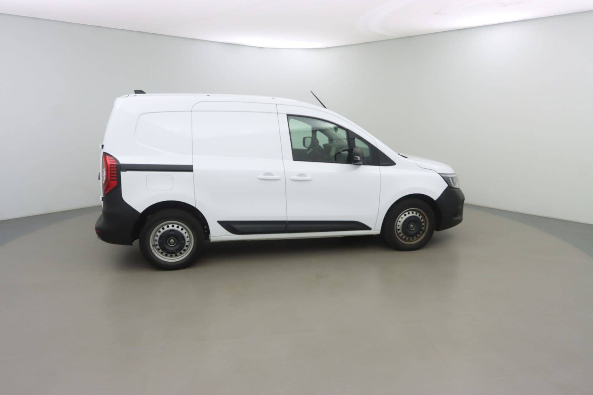 Vente en ligne Renault Kangoo Van  BLUE DCI 95 au prix de 20 790 €