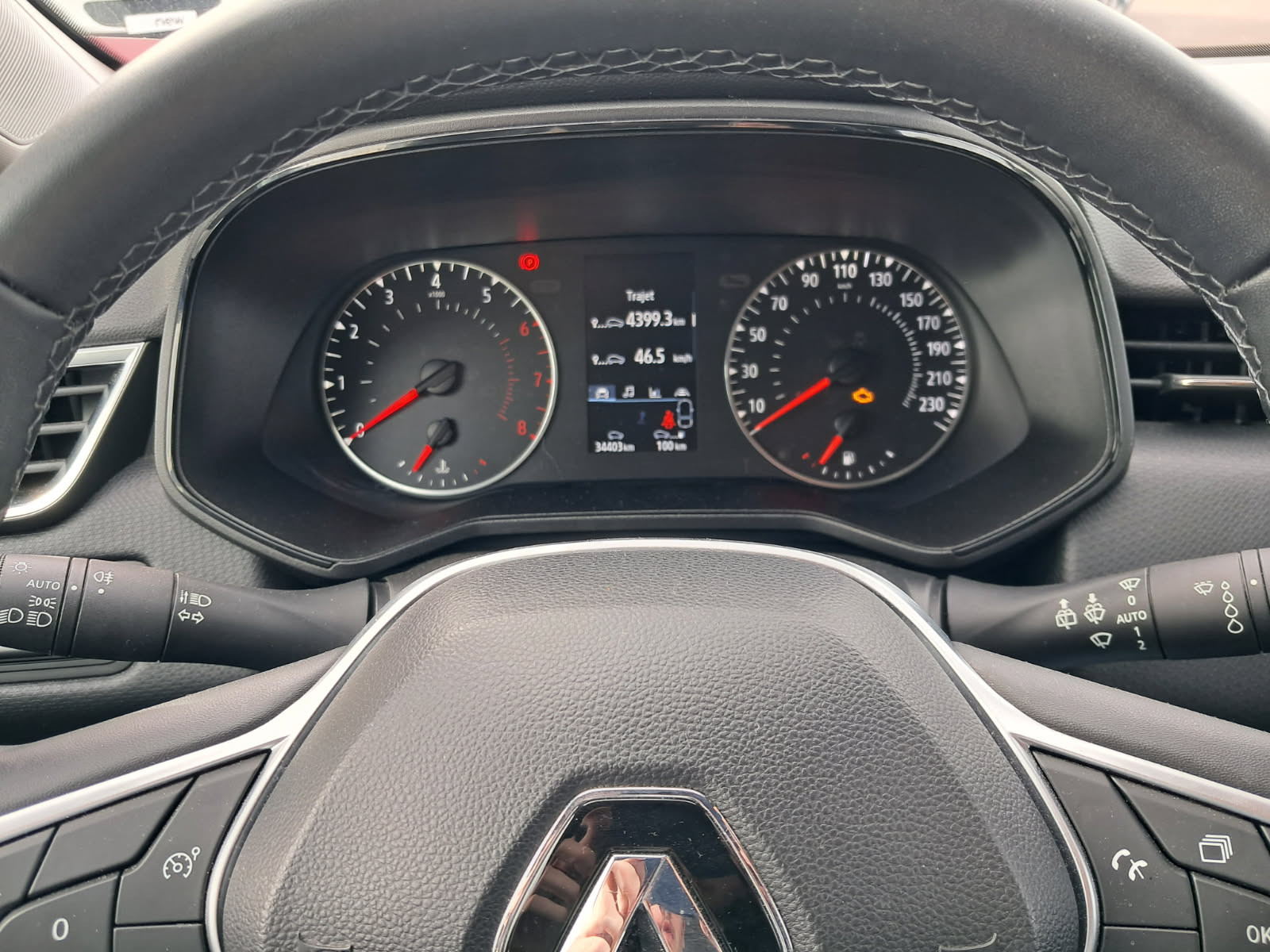 Vente en ligne Renault Clio 5 Clio TCe 90 au prix de 14 990 €