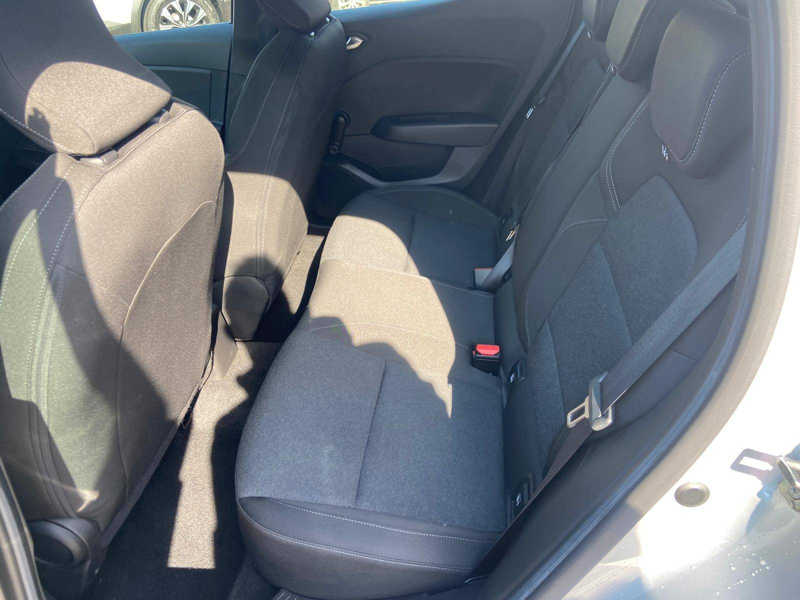 Vente en ligne Renault Clio 5 Clio TCe 90 au prix de 14 890 €