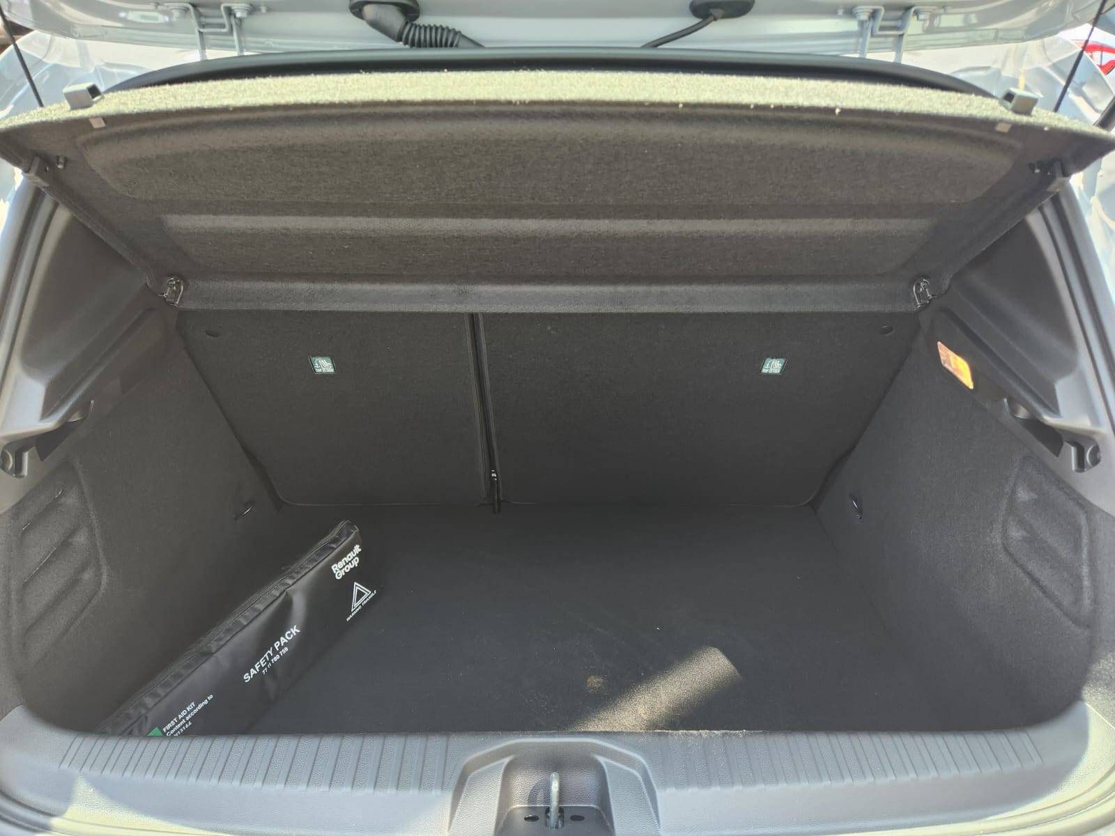 Vente en ligne Renault Clio 5 Clio E-Tech full hybrid 145 ch GSR2 au prix de 21 650 €