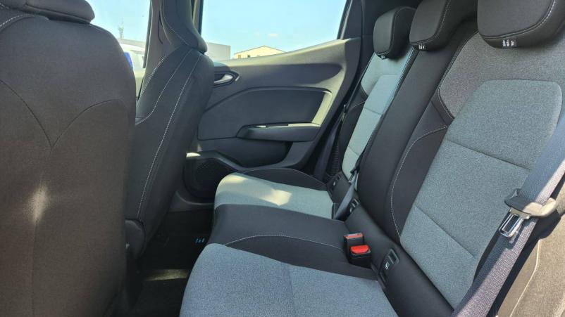 Vente en ligne Renault Clio 5 Clio E-Tech full hybrid 145 GSR2 au prix de 21 650 €