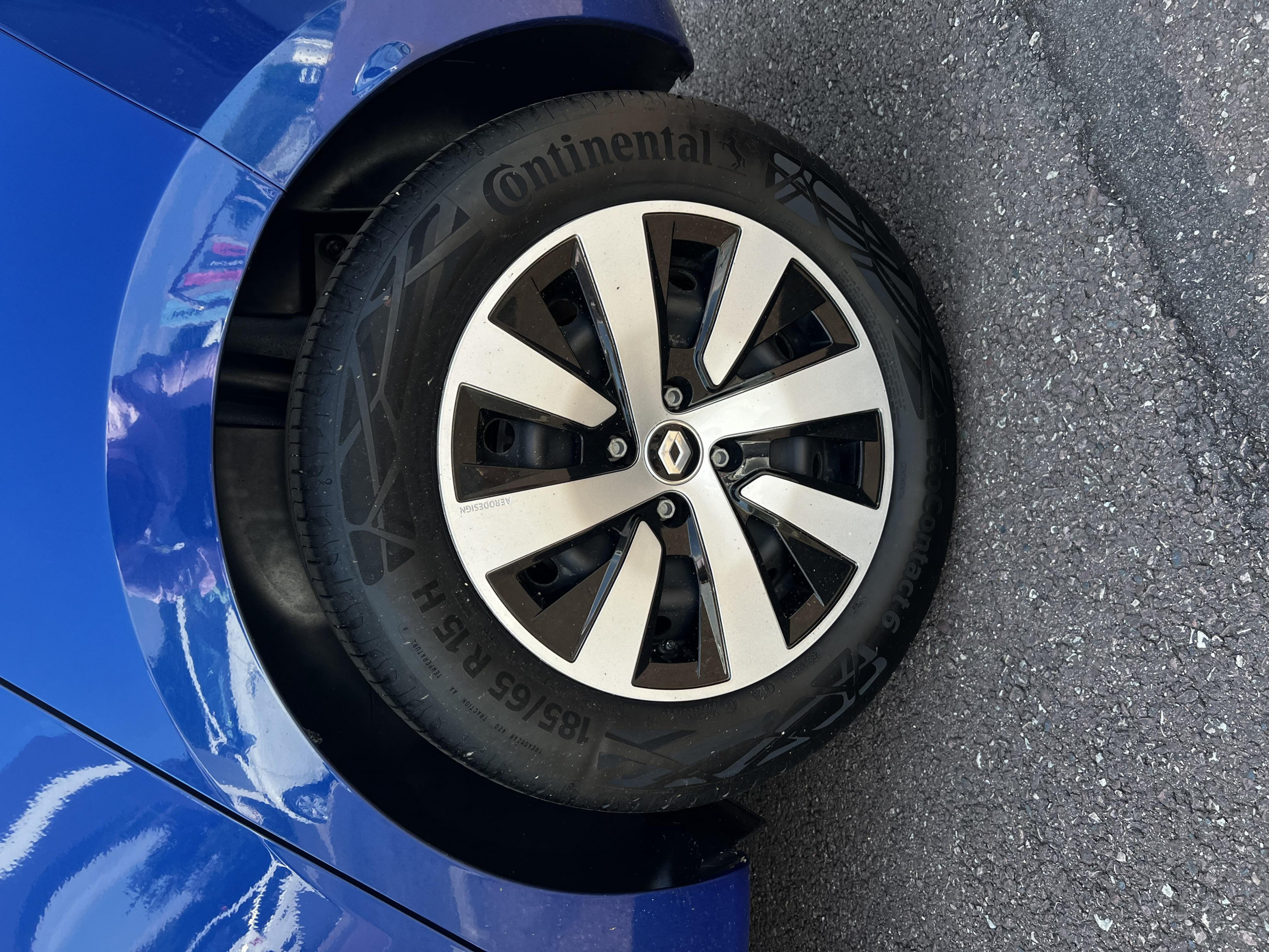 Vente en ligne Renault Clio 5 Clio TCe 90 au prix de 14 990 €