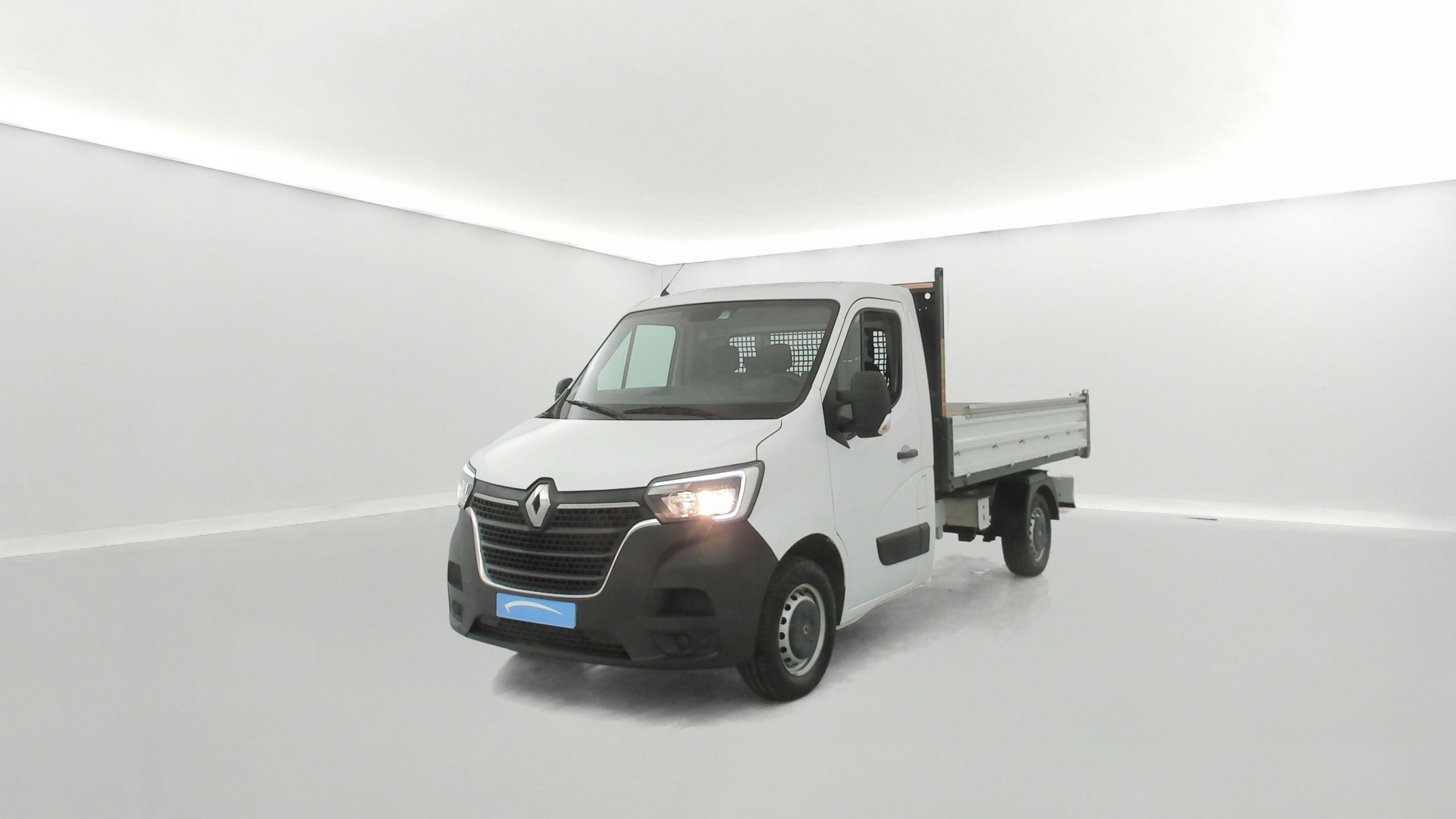 Renault Master Benne MASTER BENNE TRACTION 3T5 L2 DCI 135 occasion de 2020 en vente à Coutances