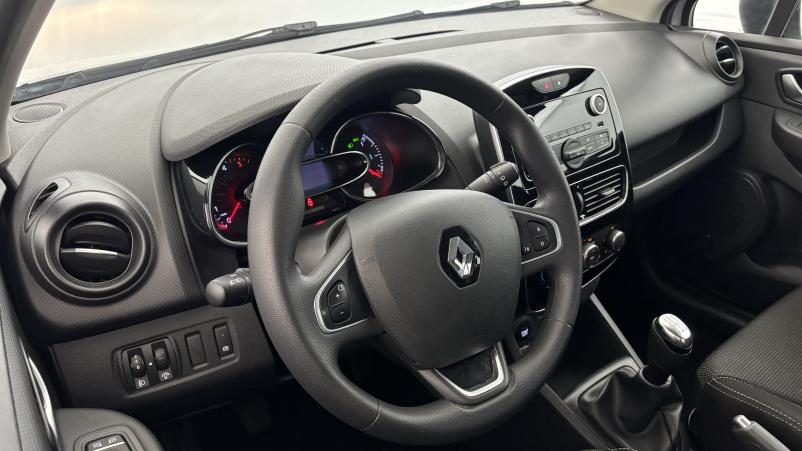 Vente en ligne Renault Clio 4 CLIO SOCIETE DCI 75 ENERGY au prix de 10 590 €