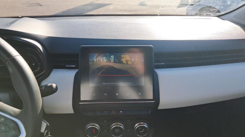 Vente en ligne Renault Clio 5 Clio E-Tech full hybrid 145 au prix de 18 990 €