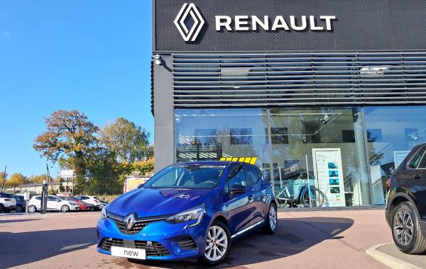 Renault Clio 5 Clio E-Tech full hybrid 145 occasion de 2023 en vente à Coutances