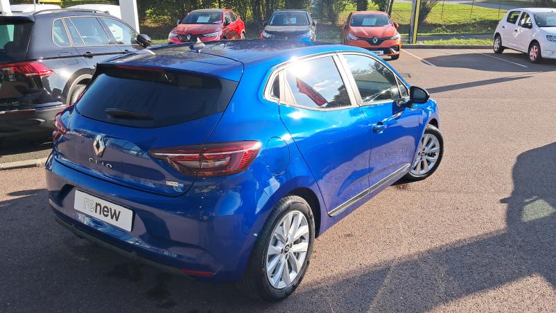 Vente en ligne Renault Clio 5 Clio E-Tech full hybrid 145 au prix de 18 990 €